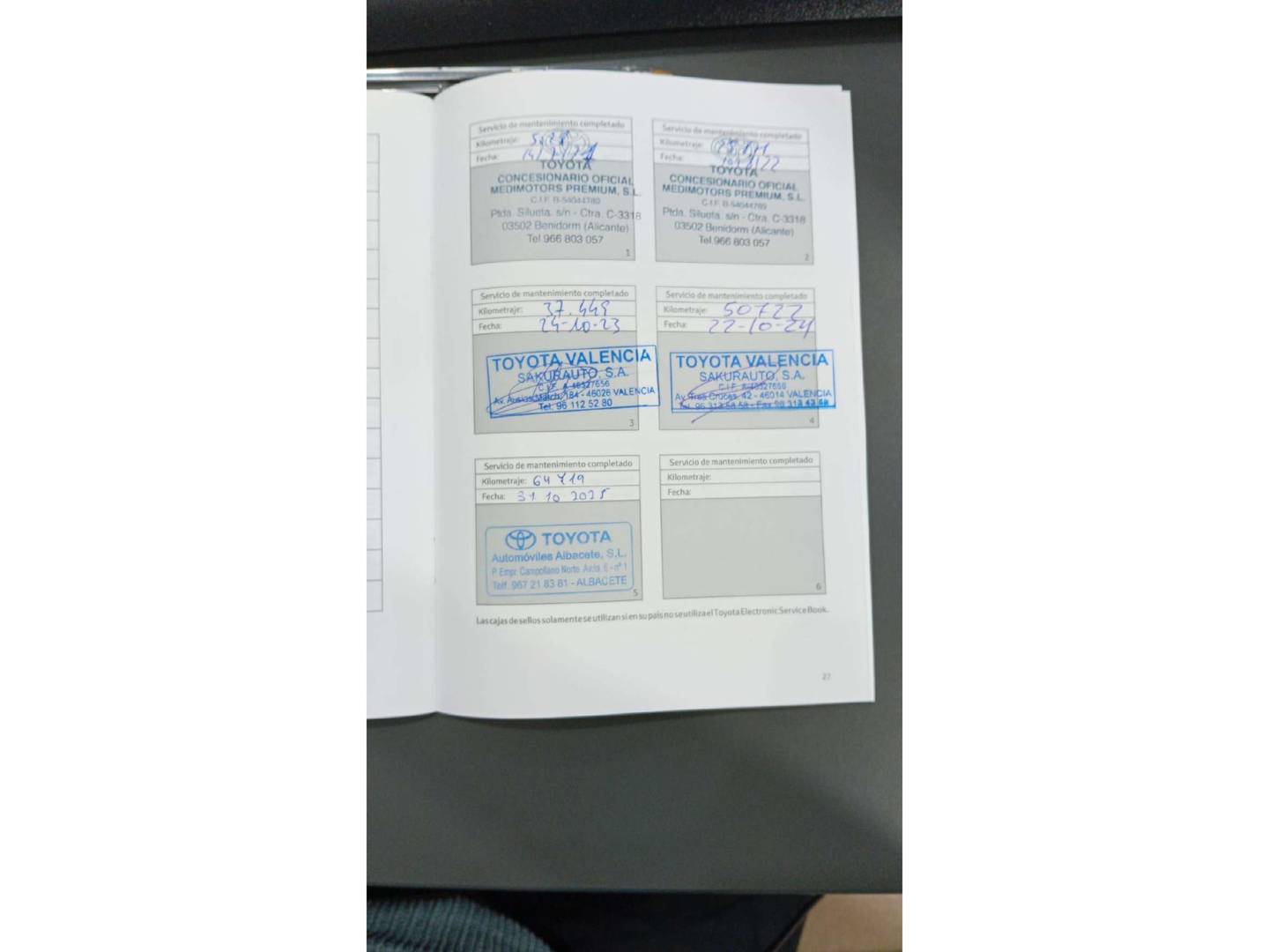 Foto del mantenimiento del Toyota Corolla Toyota Corolla 180H Advance E-CVT (180 CV)