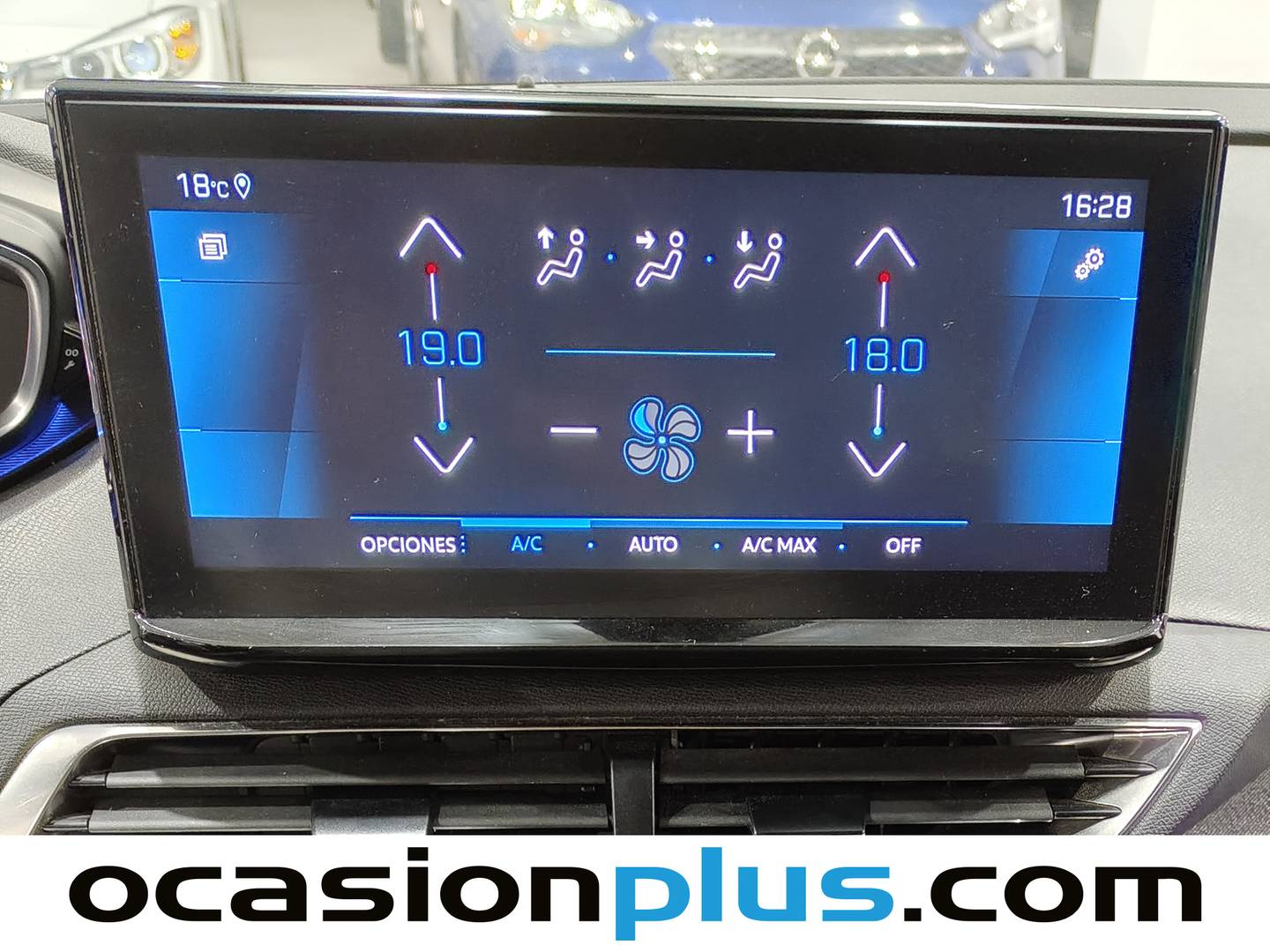 Foto Peugeot 5008 Peugeot 5008 PureTech 130 S&S Allure Pack EAT8 (130 CV) 7 Plazas