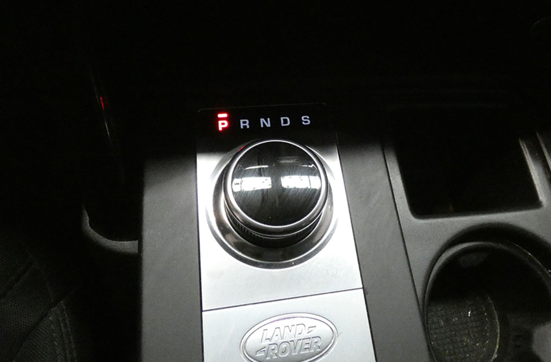 Land Rover Discovery 3.0 TD6 SE 4x4 - foto 5