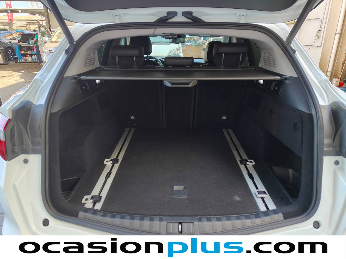 Fotos maletero Alfa Romeo Stelvio Alfa Romeo Stelvio 2.0 Gasolina Executive AWD (280 CV)
