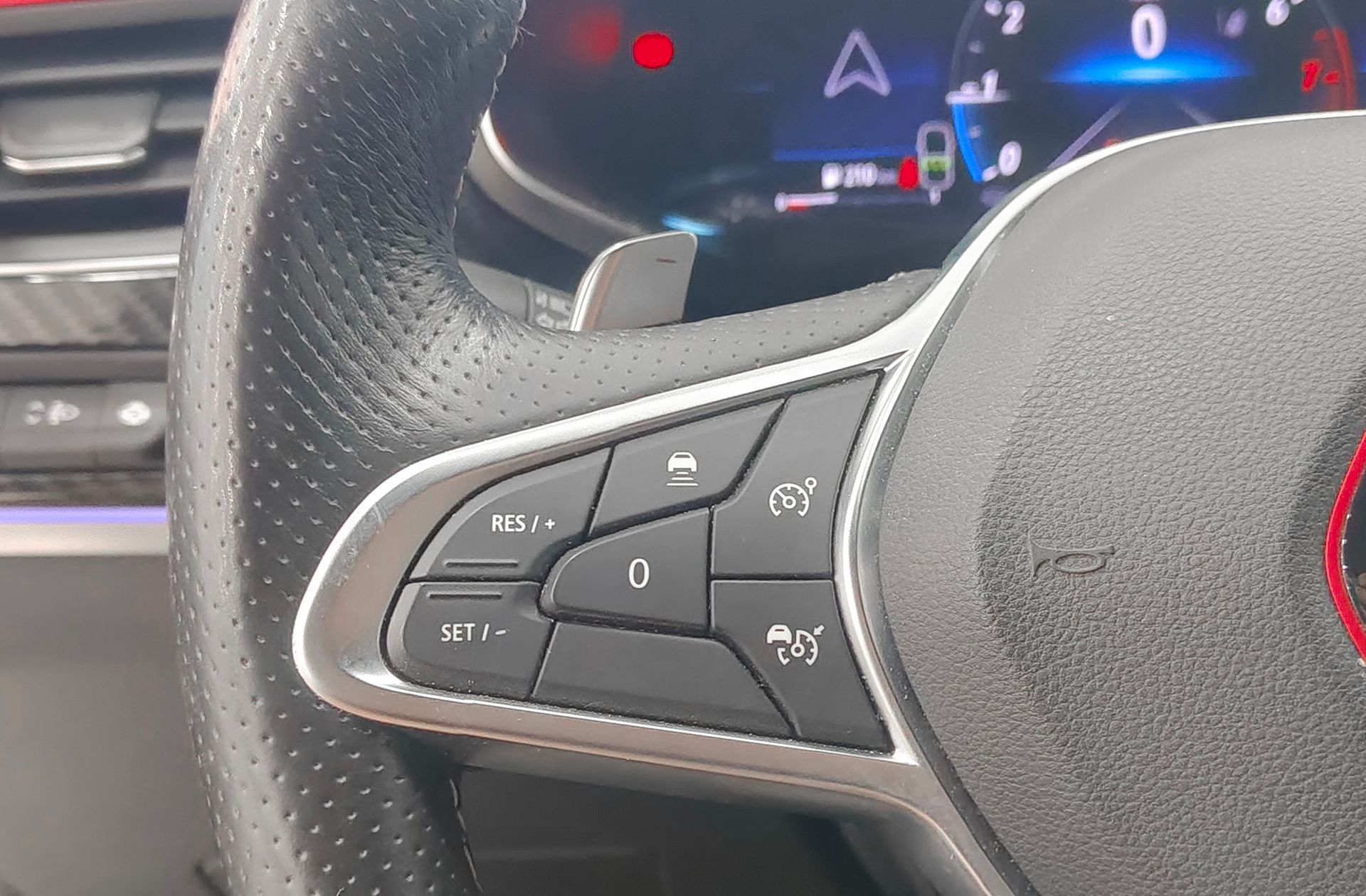 Renault Arkana RS Line TCe EDC Microhíbrido - foto 28