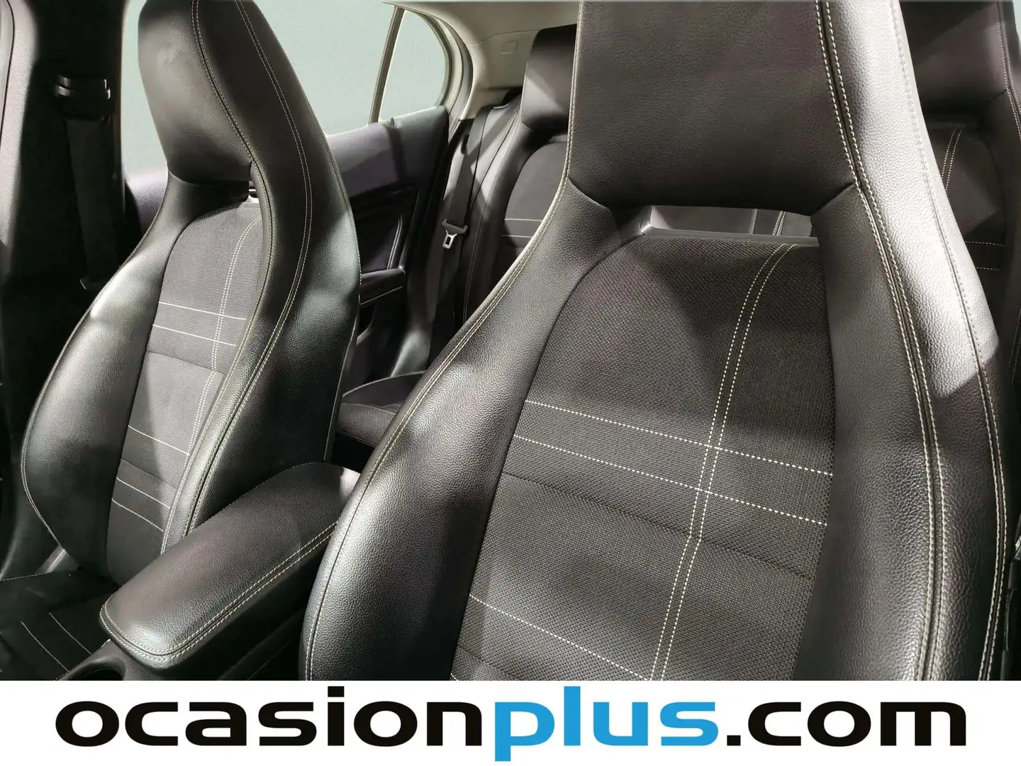 Foto Mercedes GLA Mercedes-Benz GLA GLA 200 CDI Urban (136 CV)