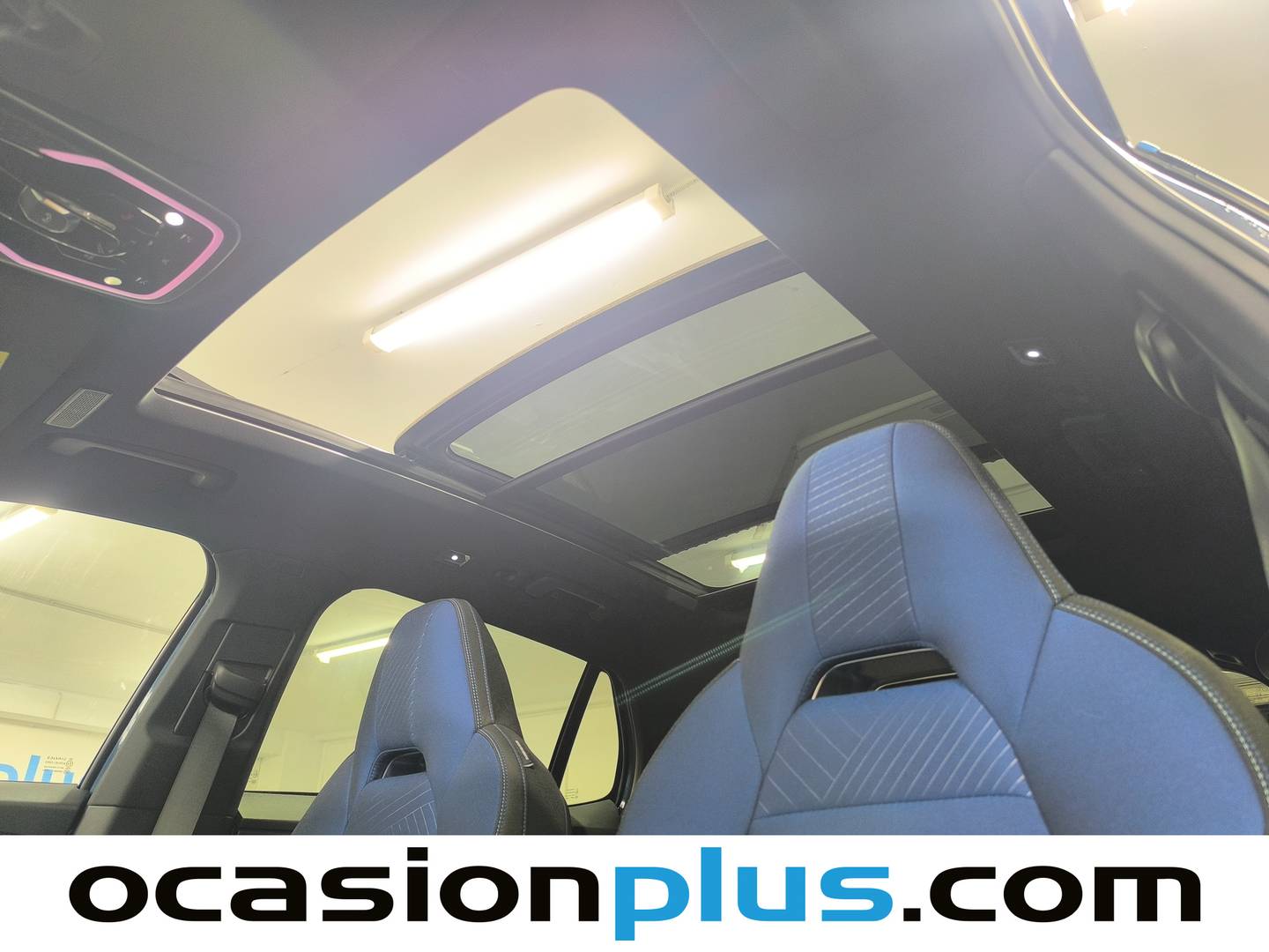 Extras y acabados del Lynk & Co 01 Lynk & Co 01 1.5 PHEV (261 CV)