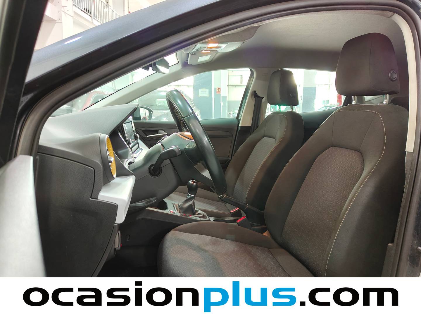 Foto asientos delanteros Seat Ibiza Seat Ibiza 1.0 TSI Style XL (110 CV)
