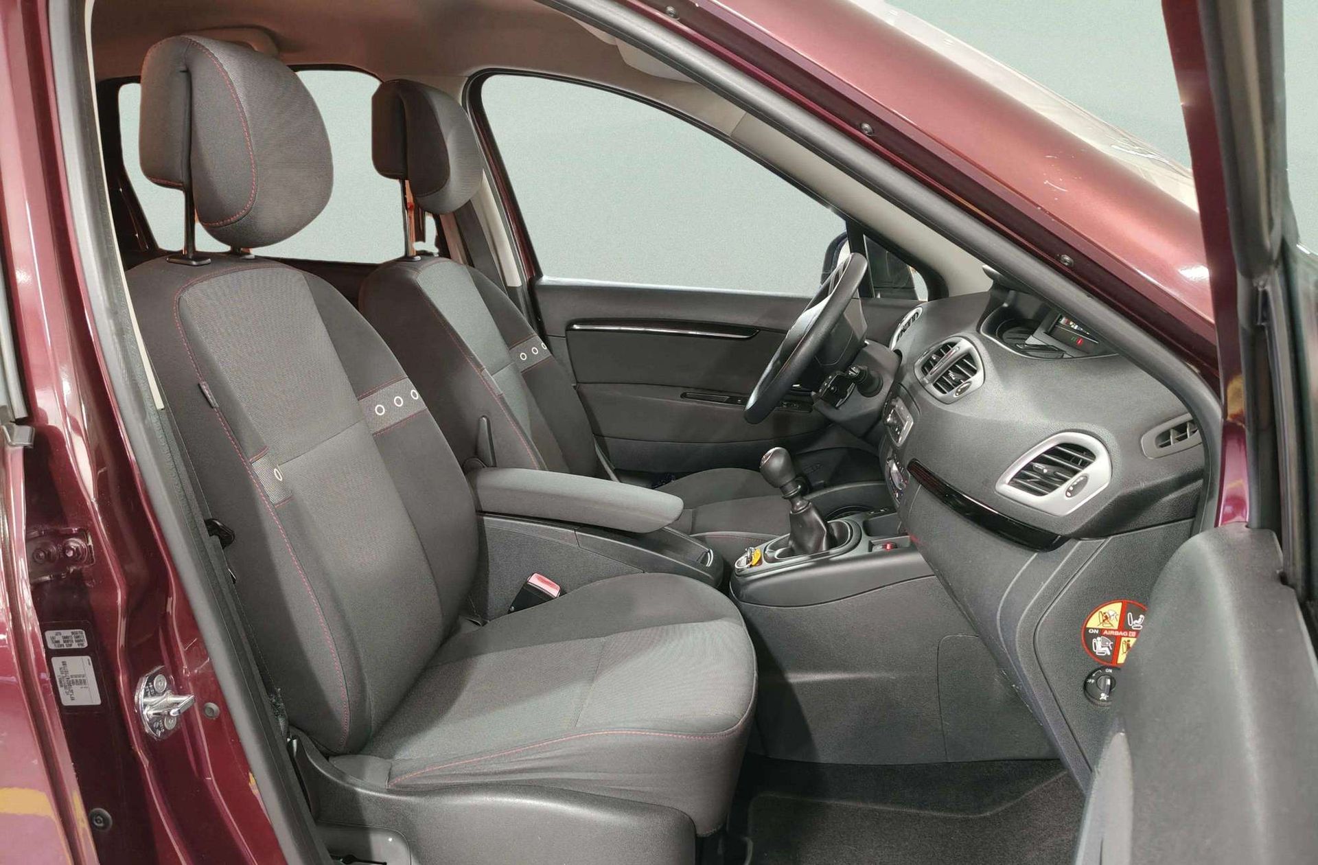 Renault Scénic Expression 1.6 - foto 13