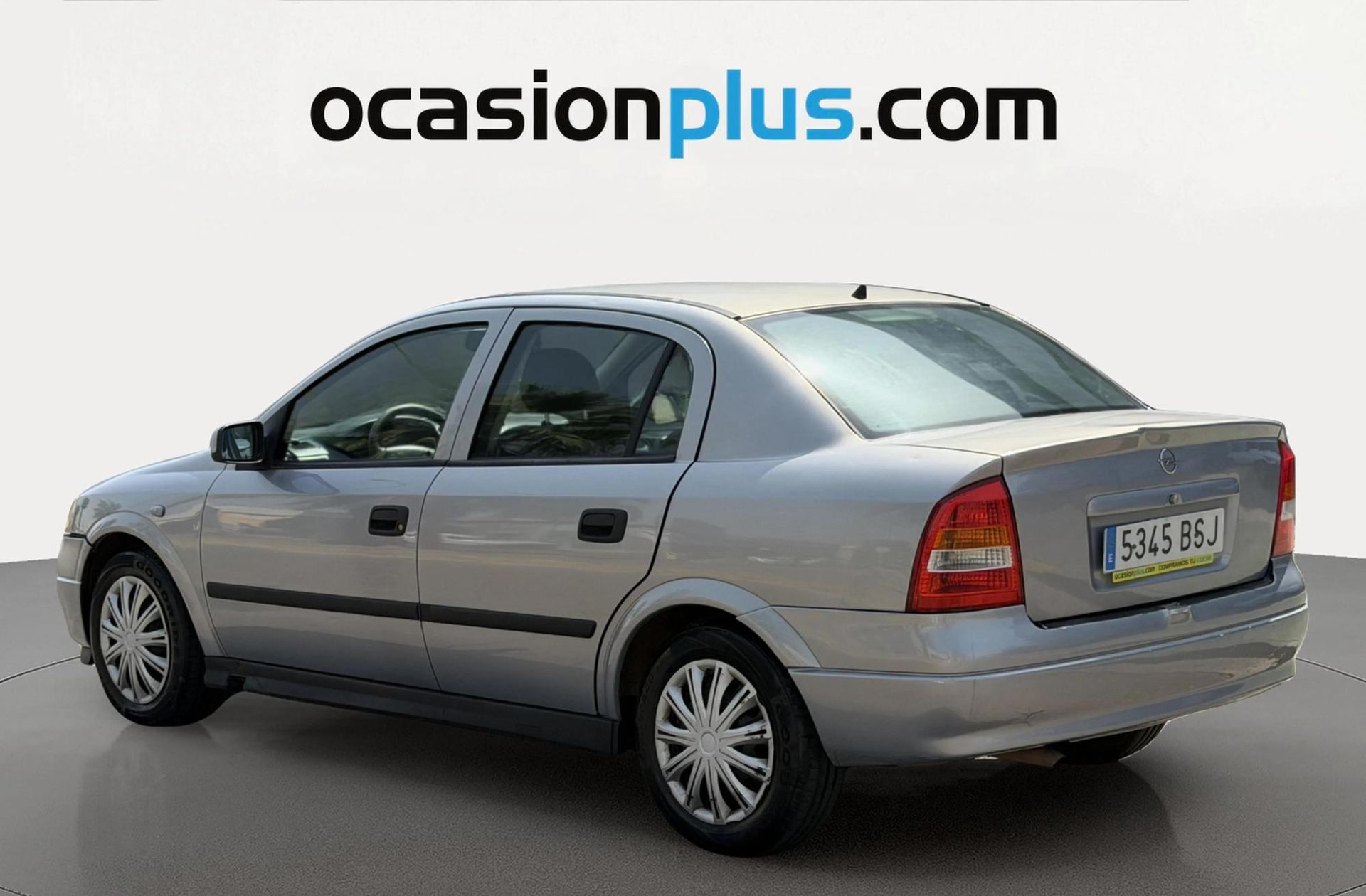 Opel Astra 1.6 Sedan Club - foto 3