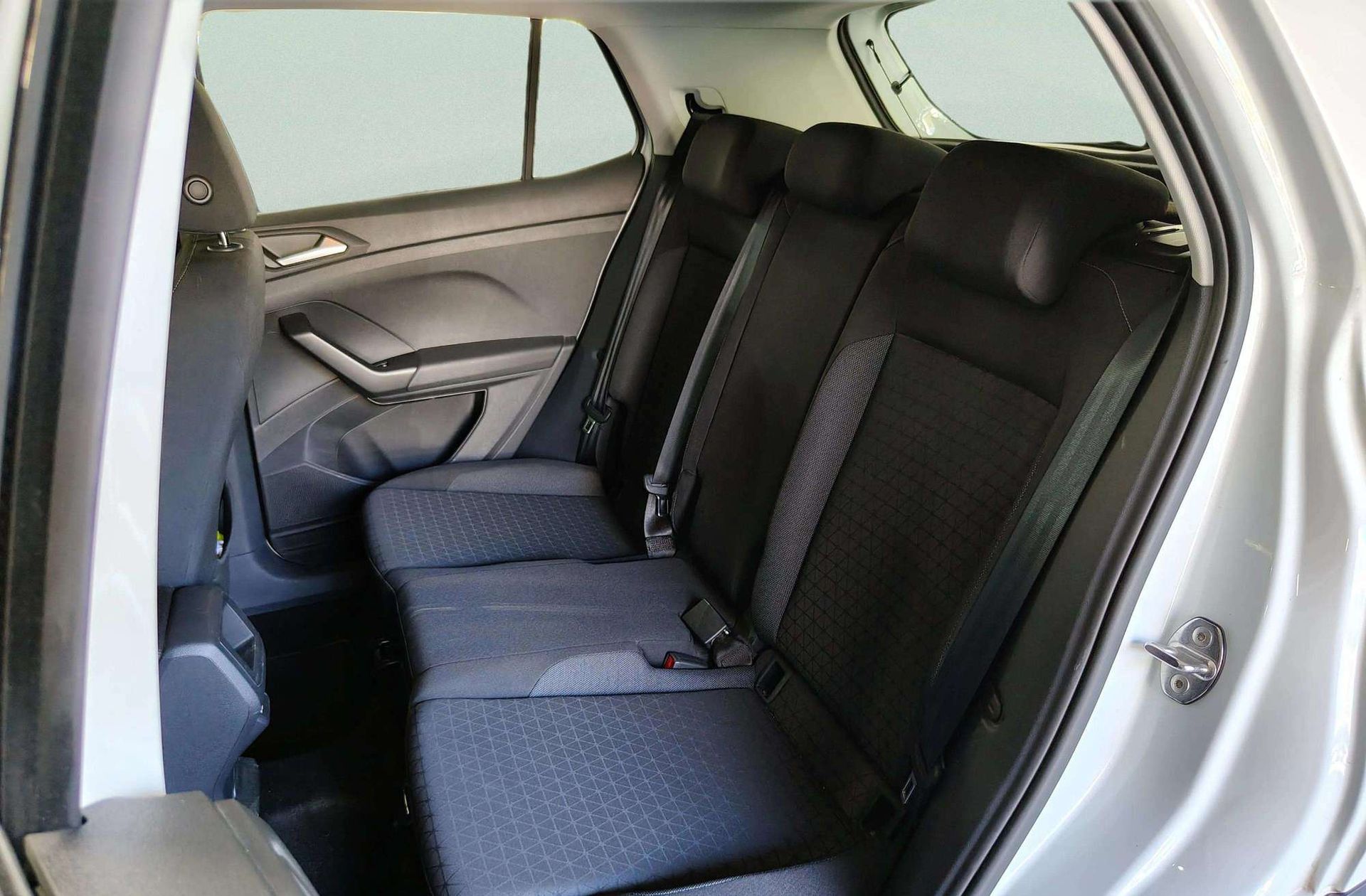 Volkswagen T-Cross Advance 1.0 TSI - foto 12