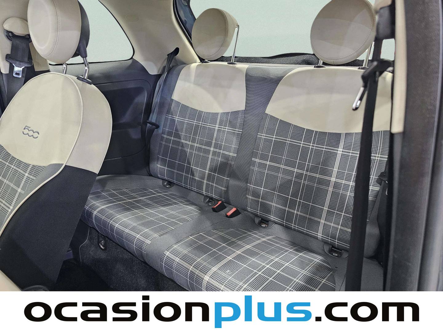 Foto asientos traseros Fiat 500 Fiat 500 1.2 8v Lounge (69 CV)