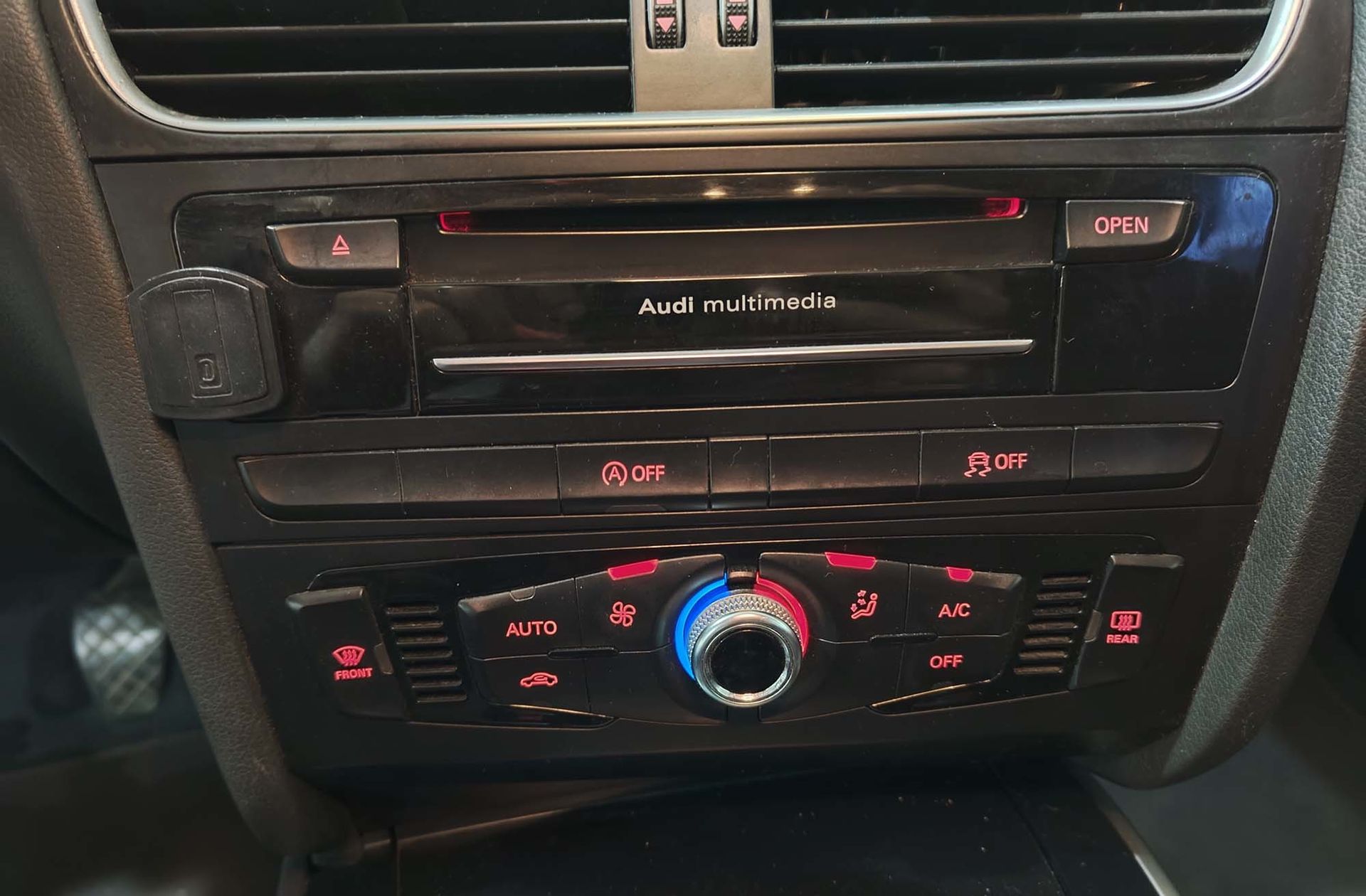 Audi A4 Allroad 2.0 TDI quattro - foto 31
