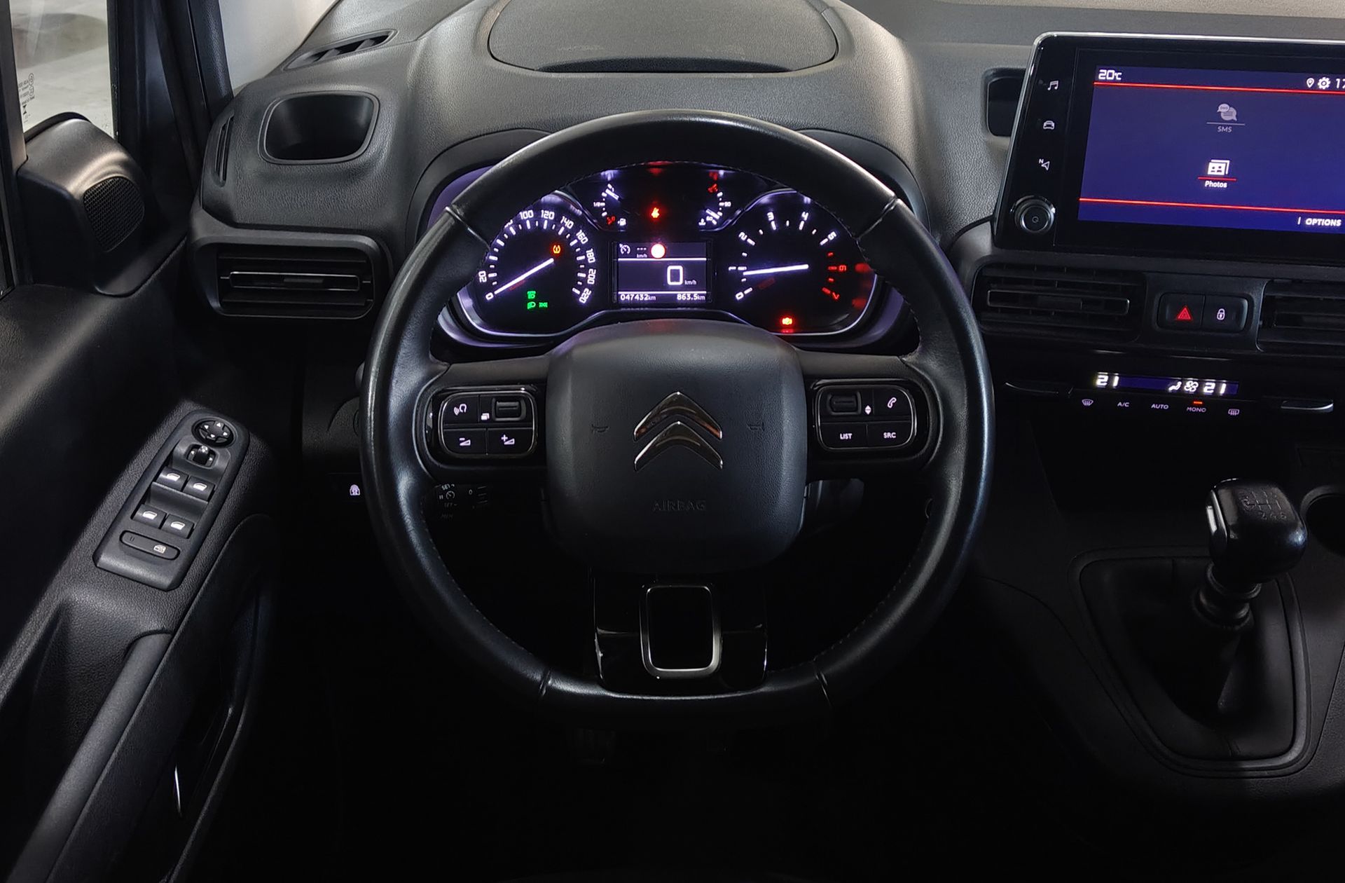 Citroën Berlingo BlueHDi 130 Talla M Shine Business - foto 19