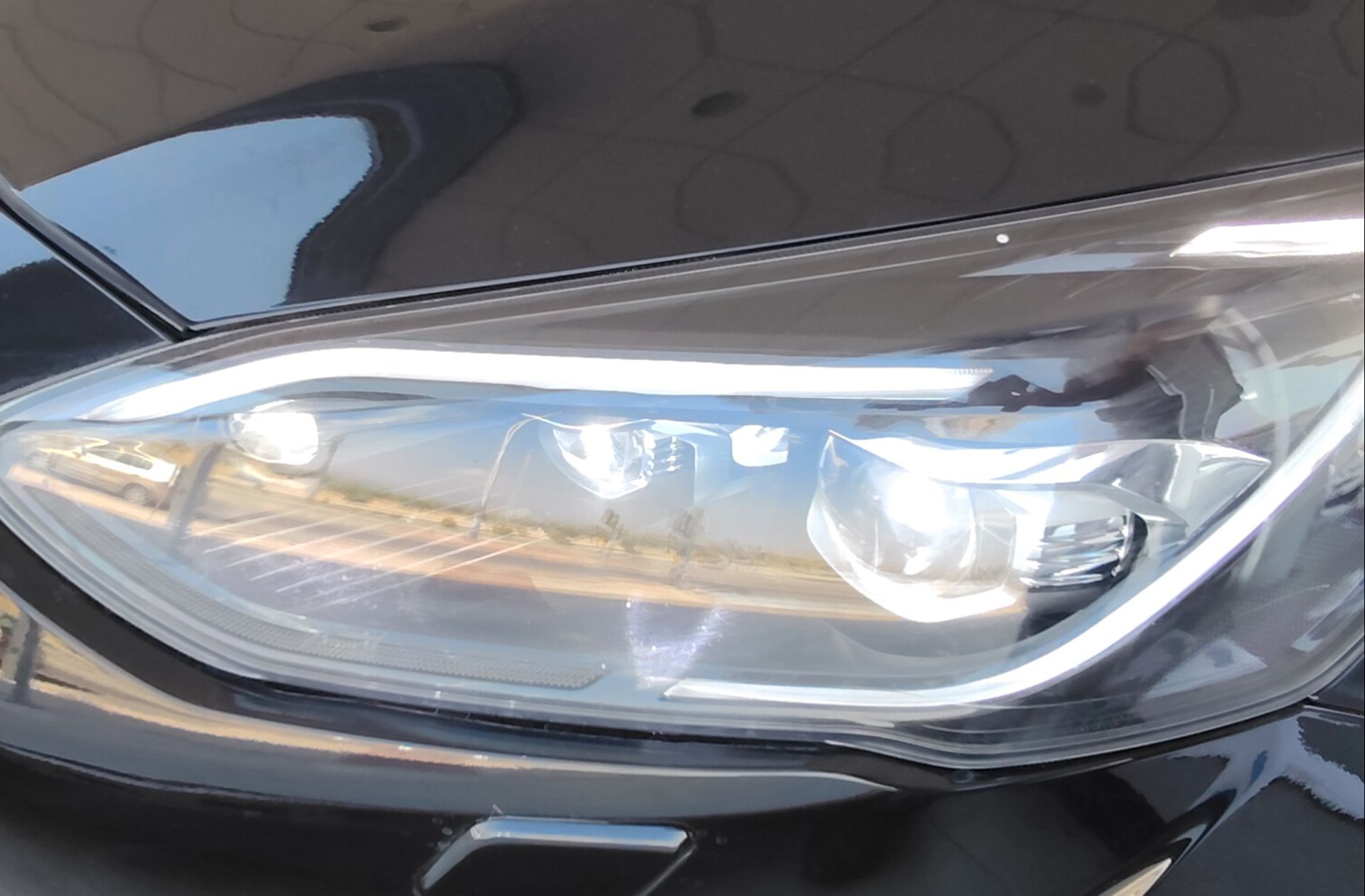 Ford Focus 1.0 EcoBoost Titanium - foto 15