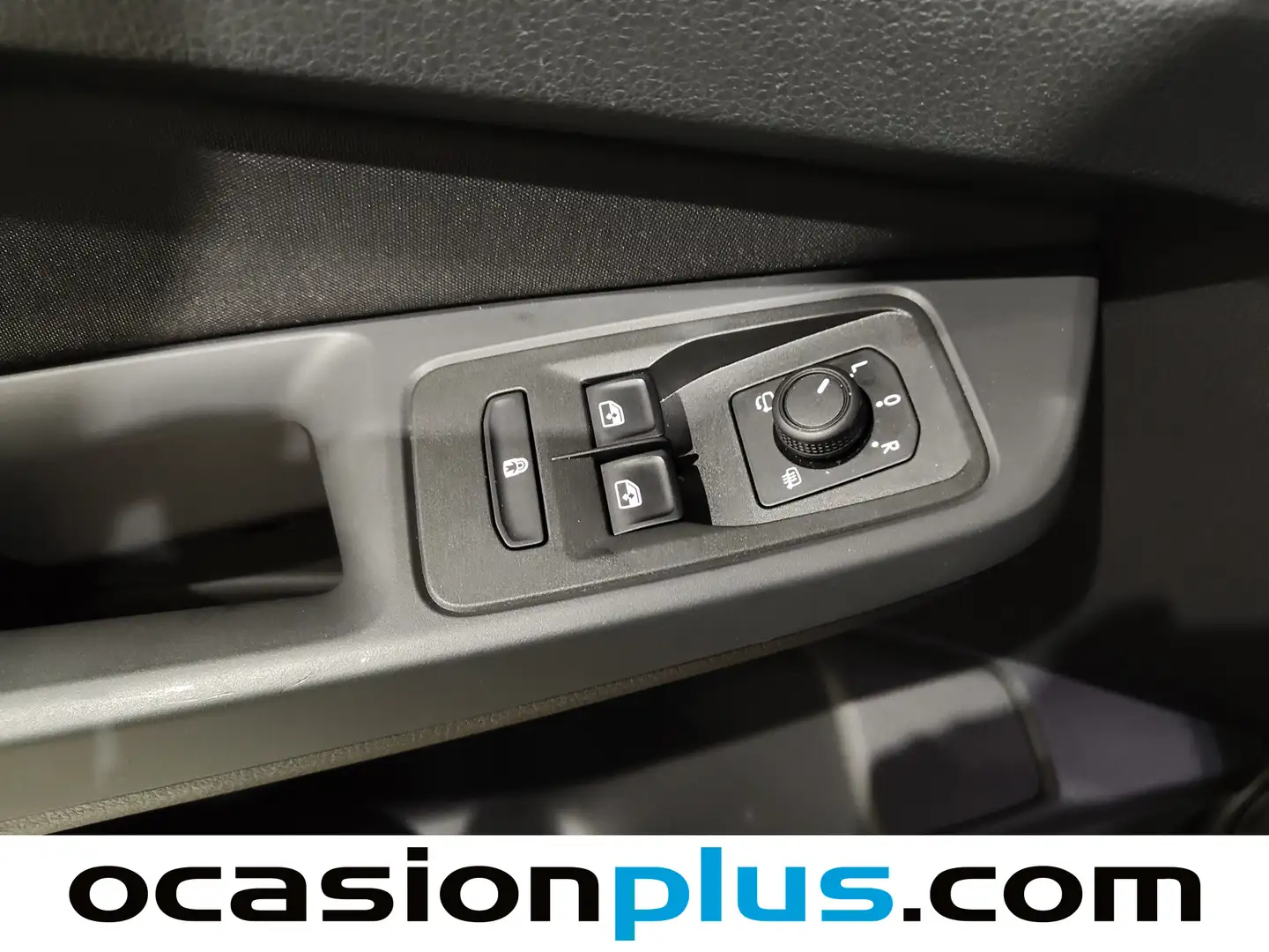 Foto Ford Grand Tourneo Connect Ford Grand Tourneo Connect 2.0 Ecoblue Titanium Auto (122 CV)