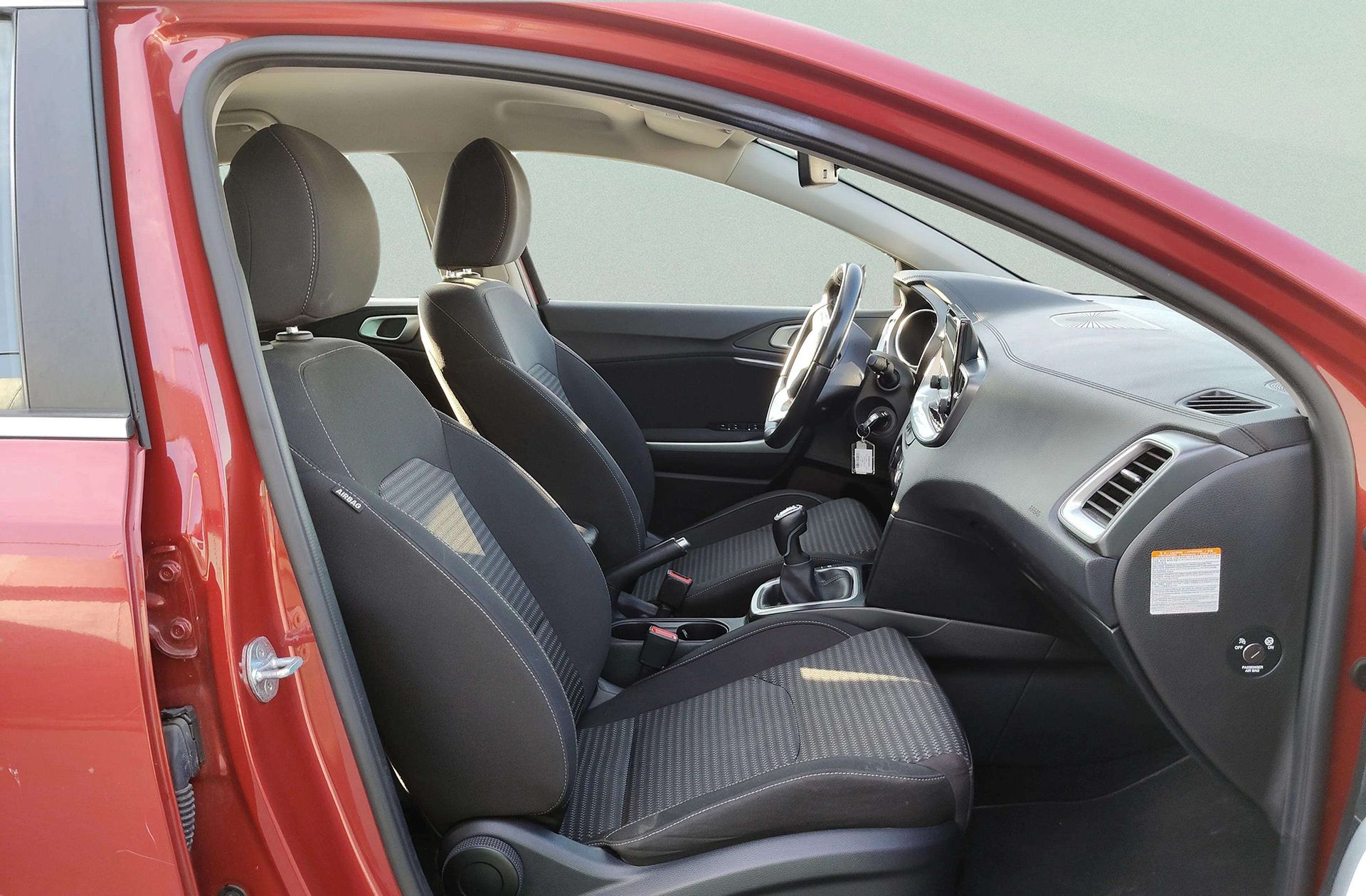 Kia Ceed 1.6 MHEV iMT Drive - foto 18