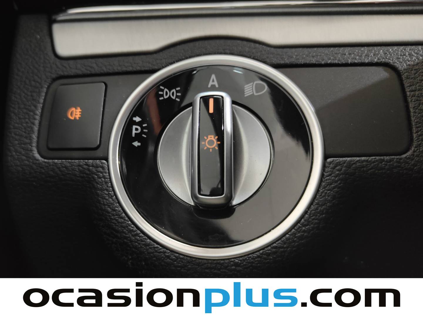 Foto Mercedes Clase E Mercedes-Benz Clase E E 220 CDI Coupe Blue Efficiency Avantgarde (170 CV) Paquete AMG