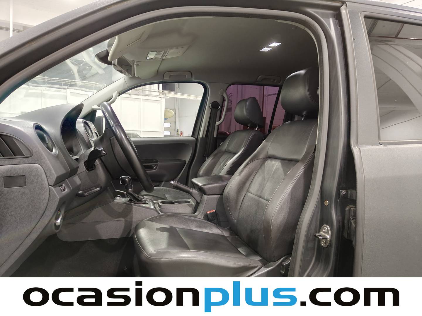 Foto asientos delanteros Volkswagen Amarok Volkswagen Amarok 2.0 TDI BMT Doble Cabina Highline 4Motion (180 CV)