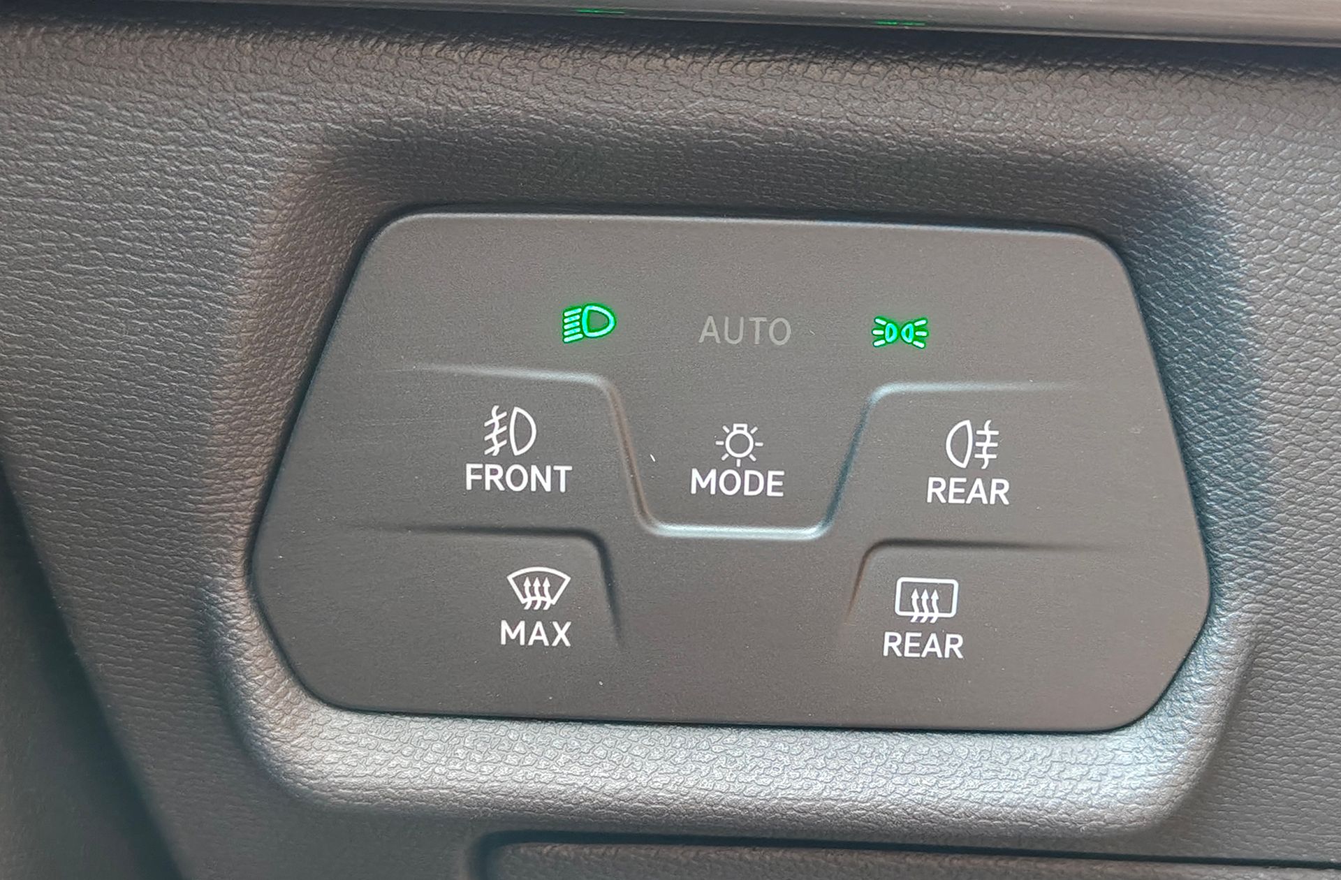 Cupra Formentor 1.4 e-Hybrid DSG - foto 11
