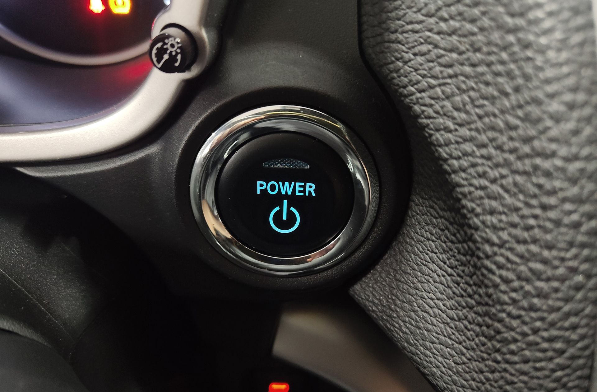 Mitsubishi Eclipse Cross 2.4 PHEV Kaiteki 4WD - foto 29