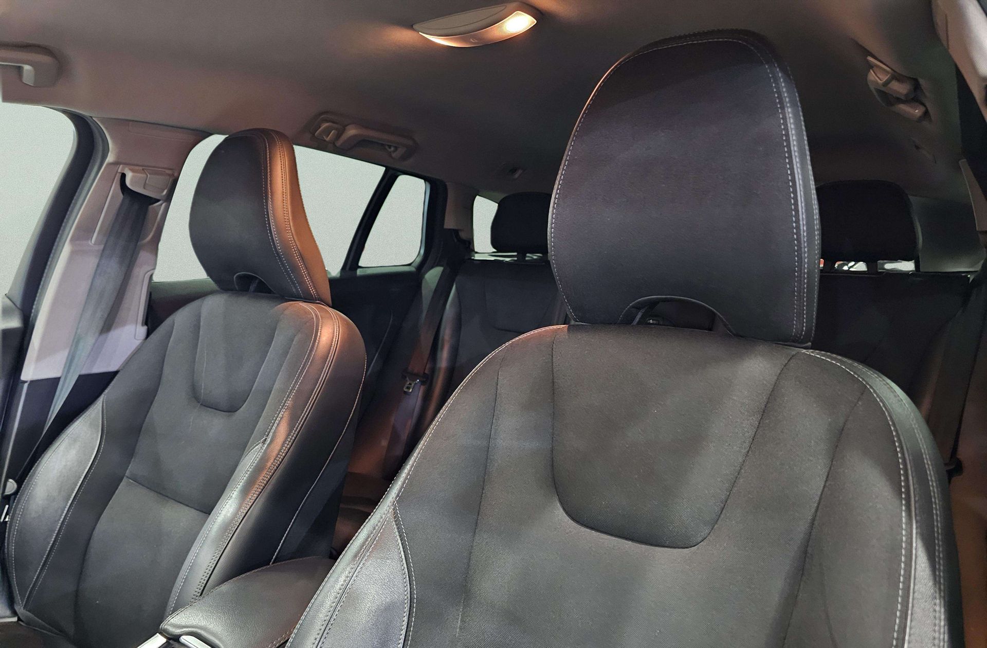 Volvo V60 D2 Momentum - foto 7