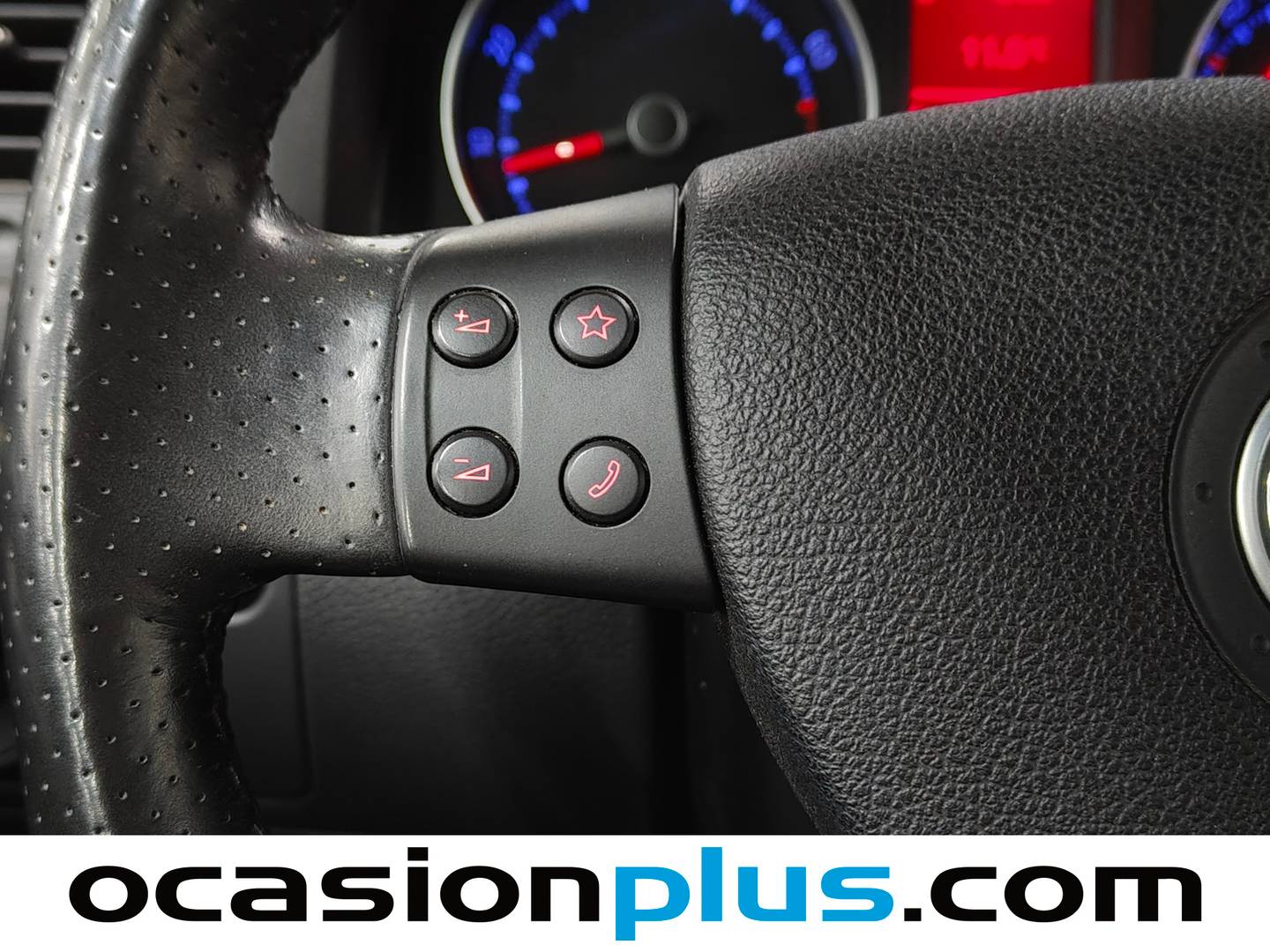 Equipamiento del Volkswagen Golf Volkswagen Golf GTI 2.0 TFSI  (200 CV)