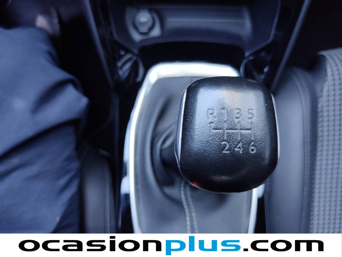 Peugeot 2008 Peugeot 2008 PureTech 130 GT Line (130 CV) de segunda mano
