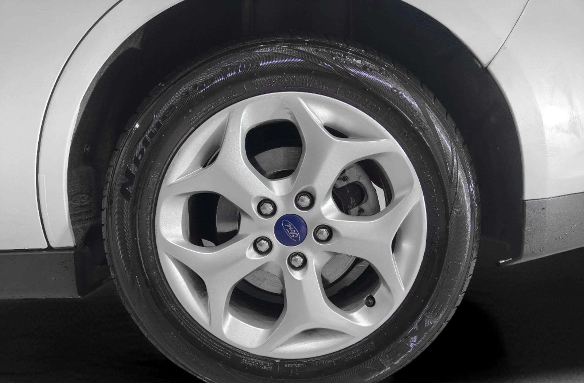 Ford C-Max 1.0 EcoBoost Trend - foto 32