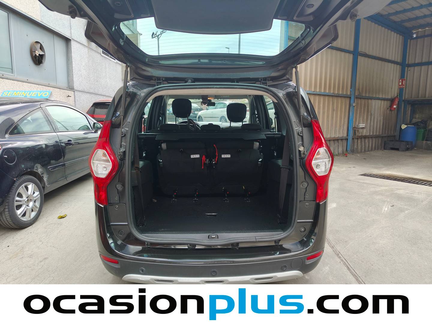 Fotos maletero Dacia Lodgy Dacia Lodgy Comfort dCi (115 CV)
