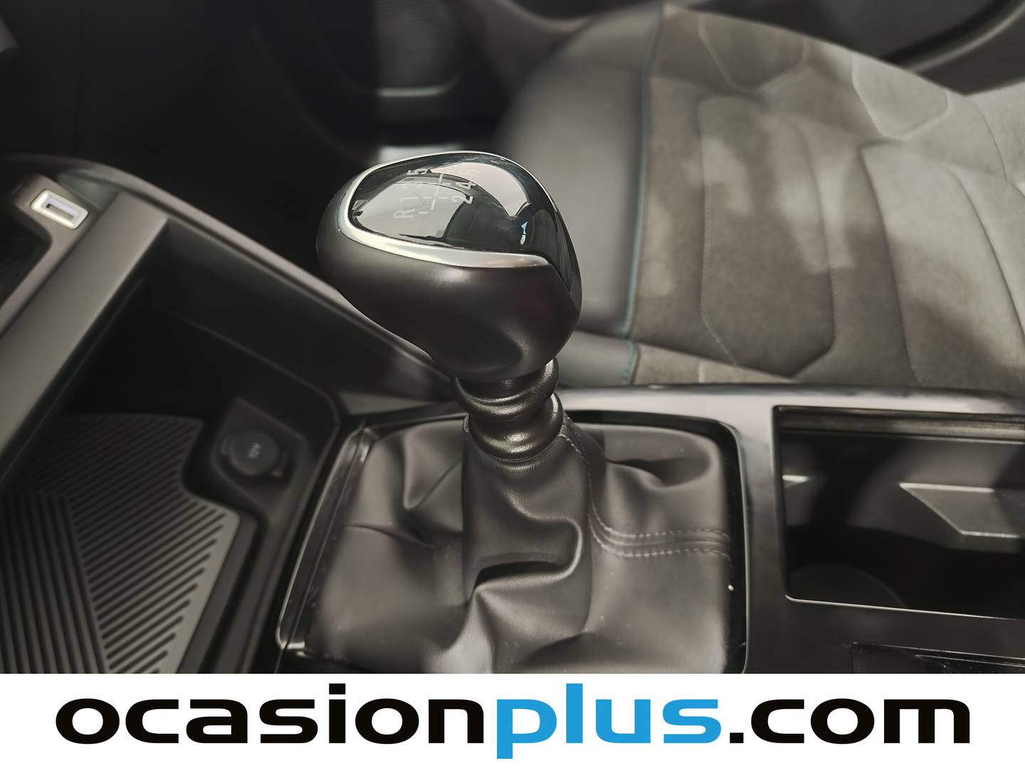 Foto Citroën C4 Citroen C4 PureTech 130 S&S 6v Feel Pack (130 CV)