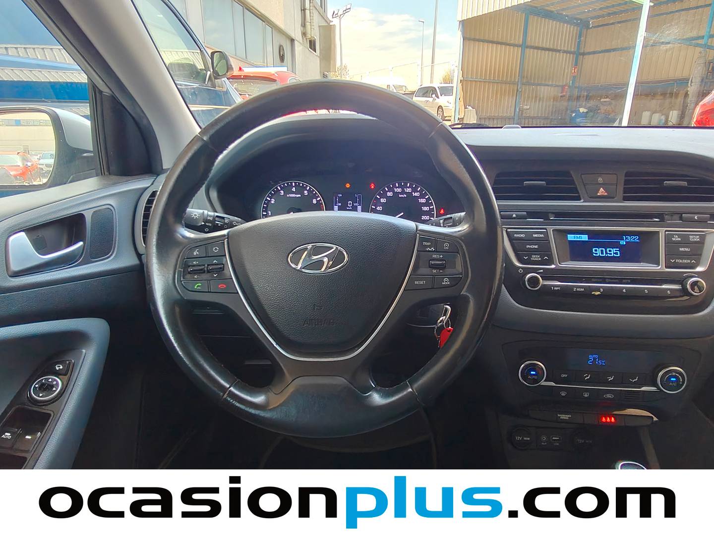 Hyundai i20 Hyundai i20 1.4 MPI Tecno (100 CV) manual