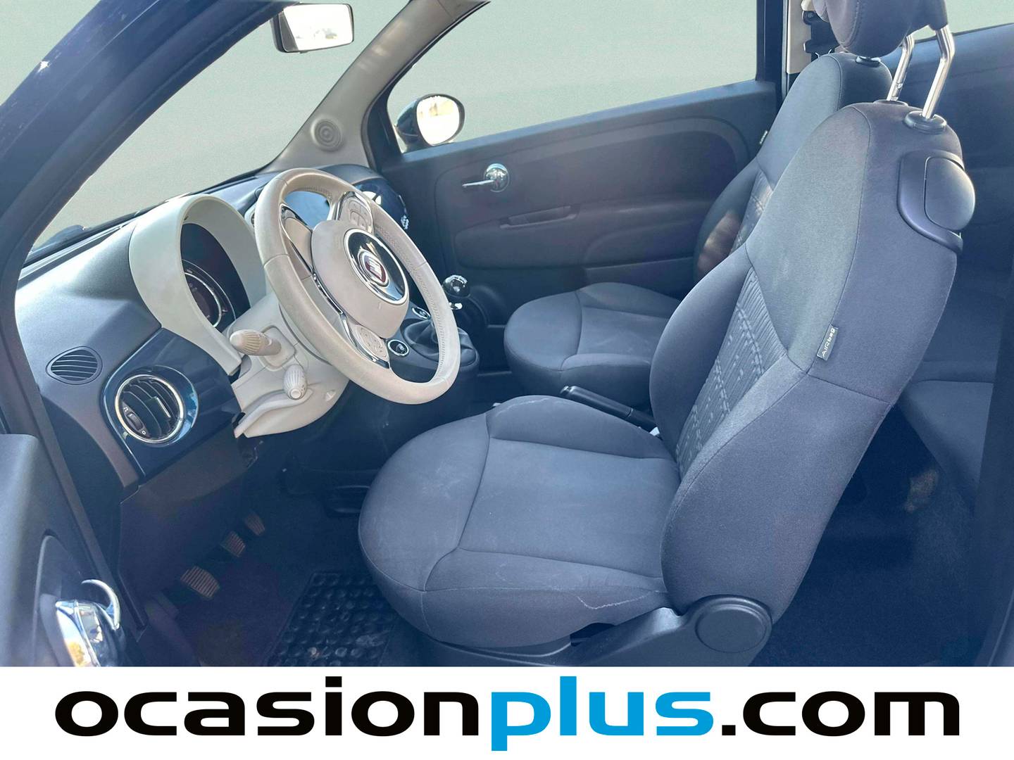 Foto asientos delanteros Fiat 500 Fiat 500 1.0 Hybrid Dolcevita (70 CV)