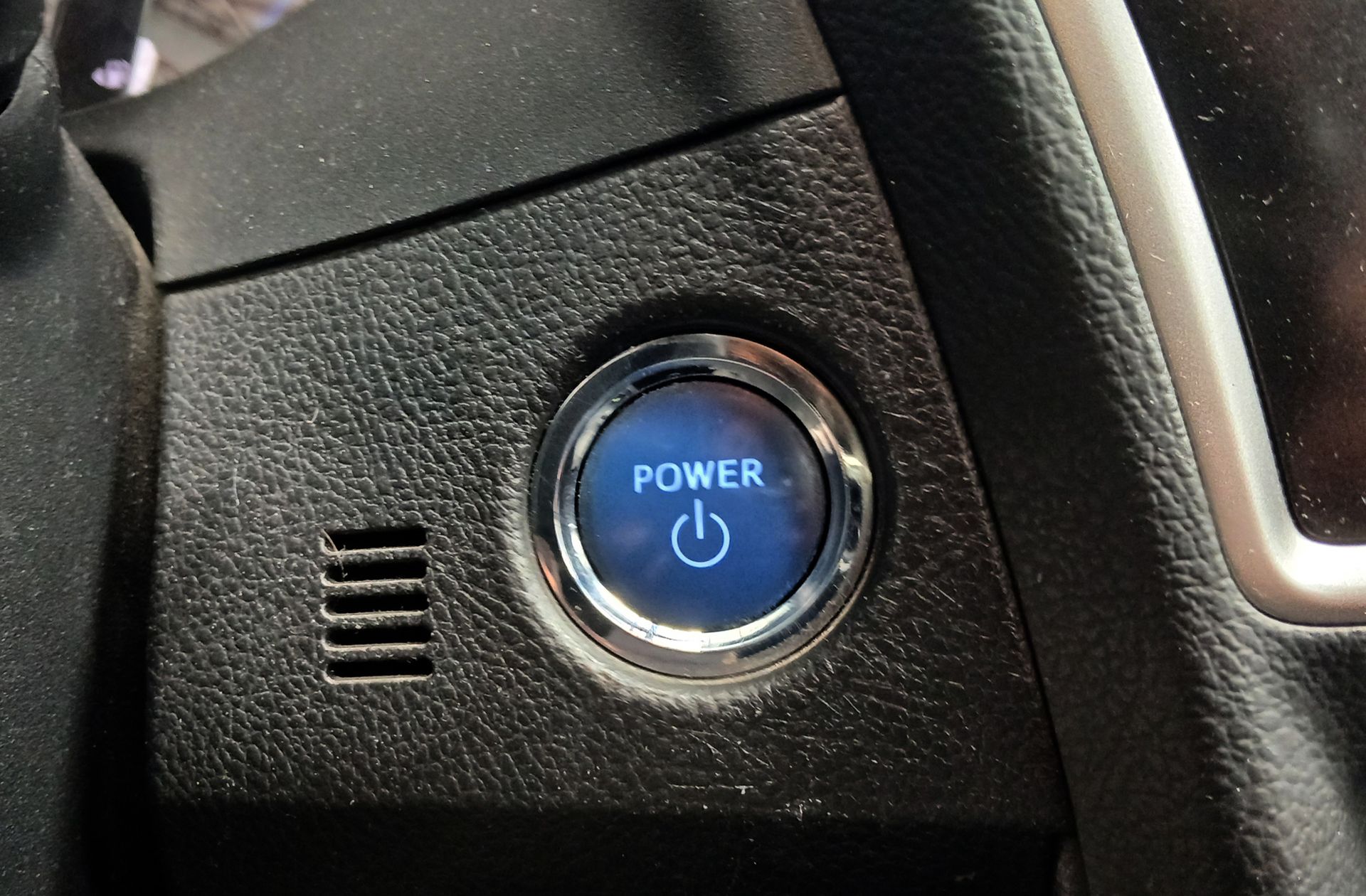 Toyota Auris 1.8 Hybrid Active - foto 26