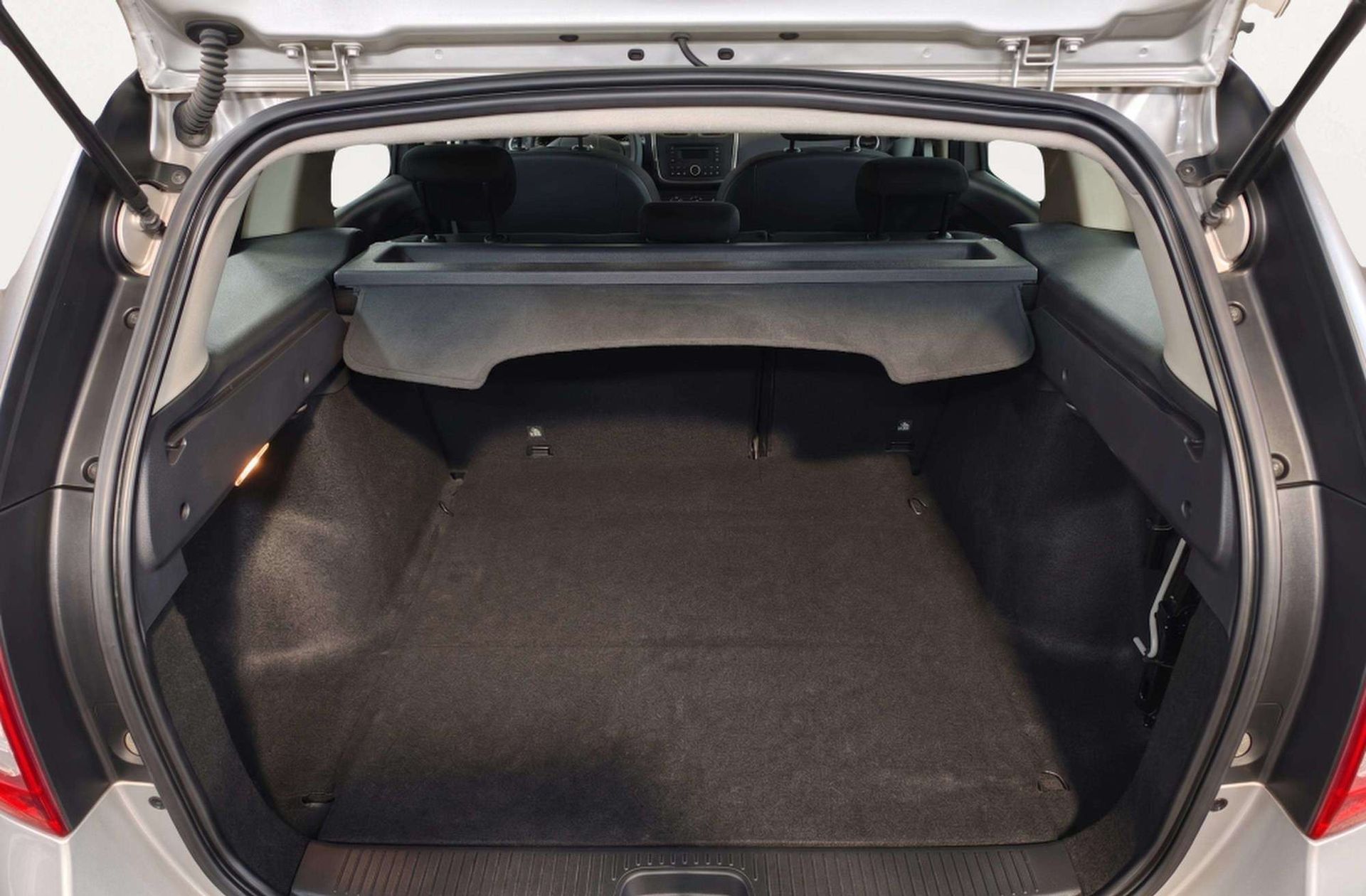 Dacia Logan MCV Laureate dCi - foto 16