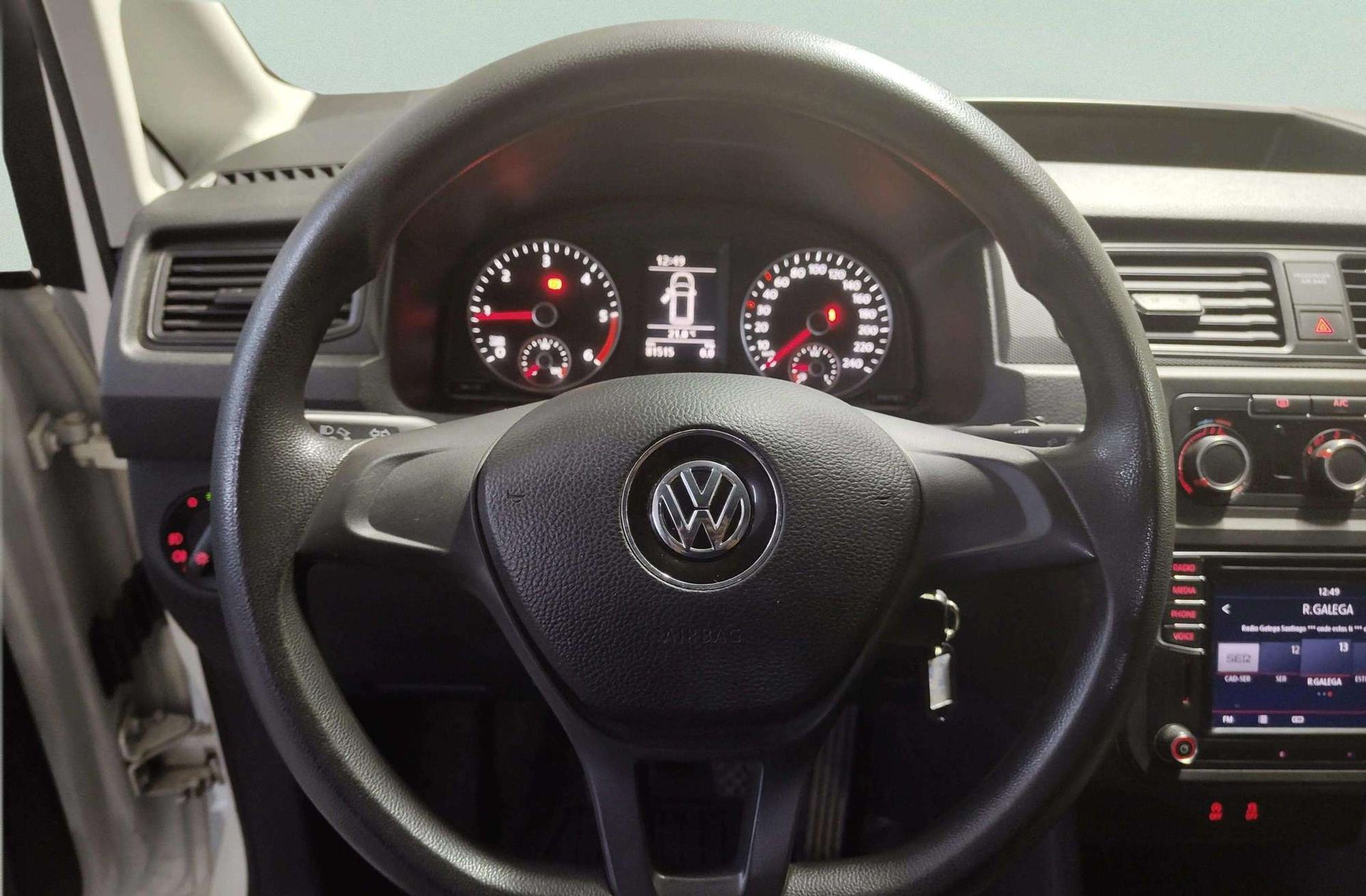 Volkswagen Caddy Profesional Furgón 2.0 TDI - foto 18
