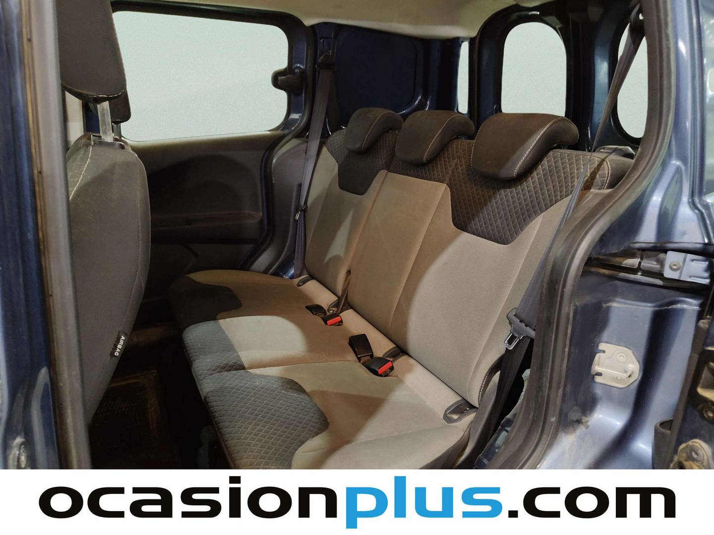 Foto asientos traseros Ford Transit Courier Ford Transit Courier Kombi 1.5 TDCi Trend (100 CV)