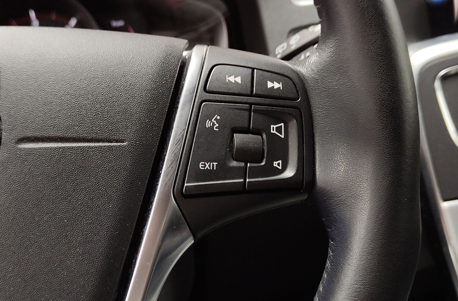 Volvo V60 D3 Kinetic - foto 27