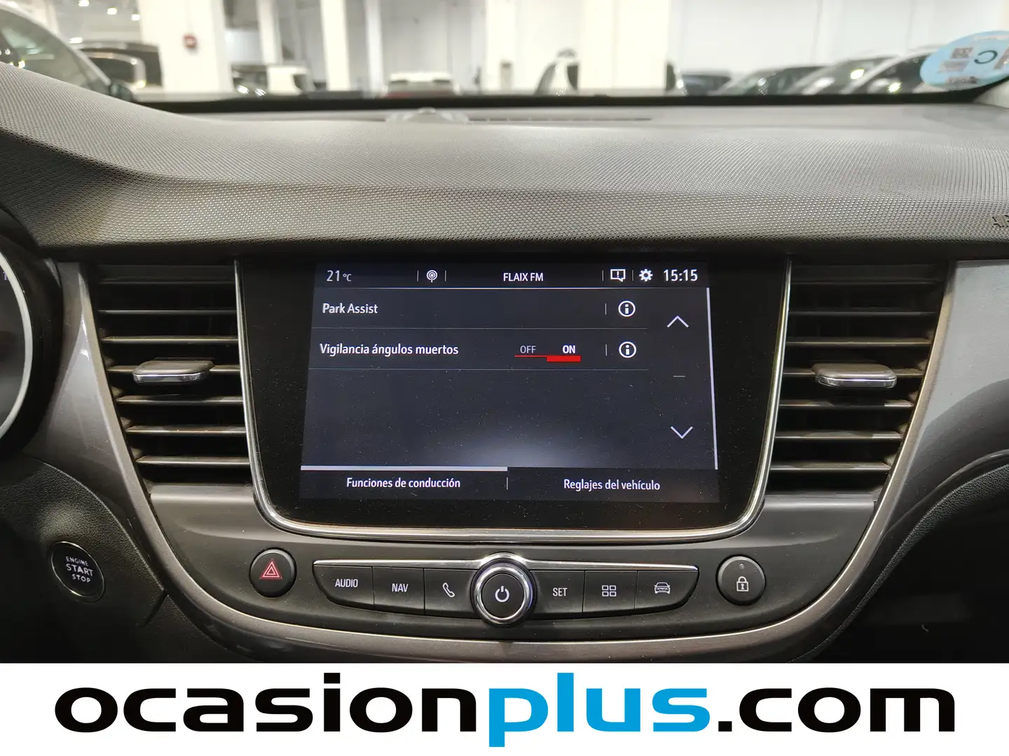 Foto Opel Crossland X Opel Crossland X 1.2 Turbo S&S Innovation Auto (130 CV)