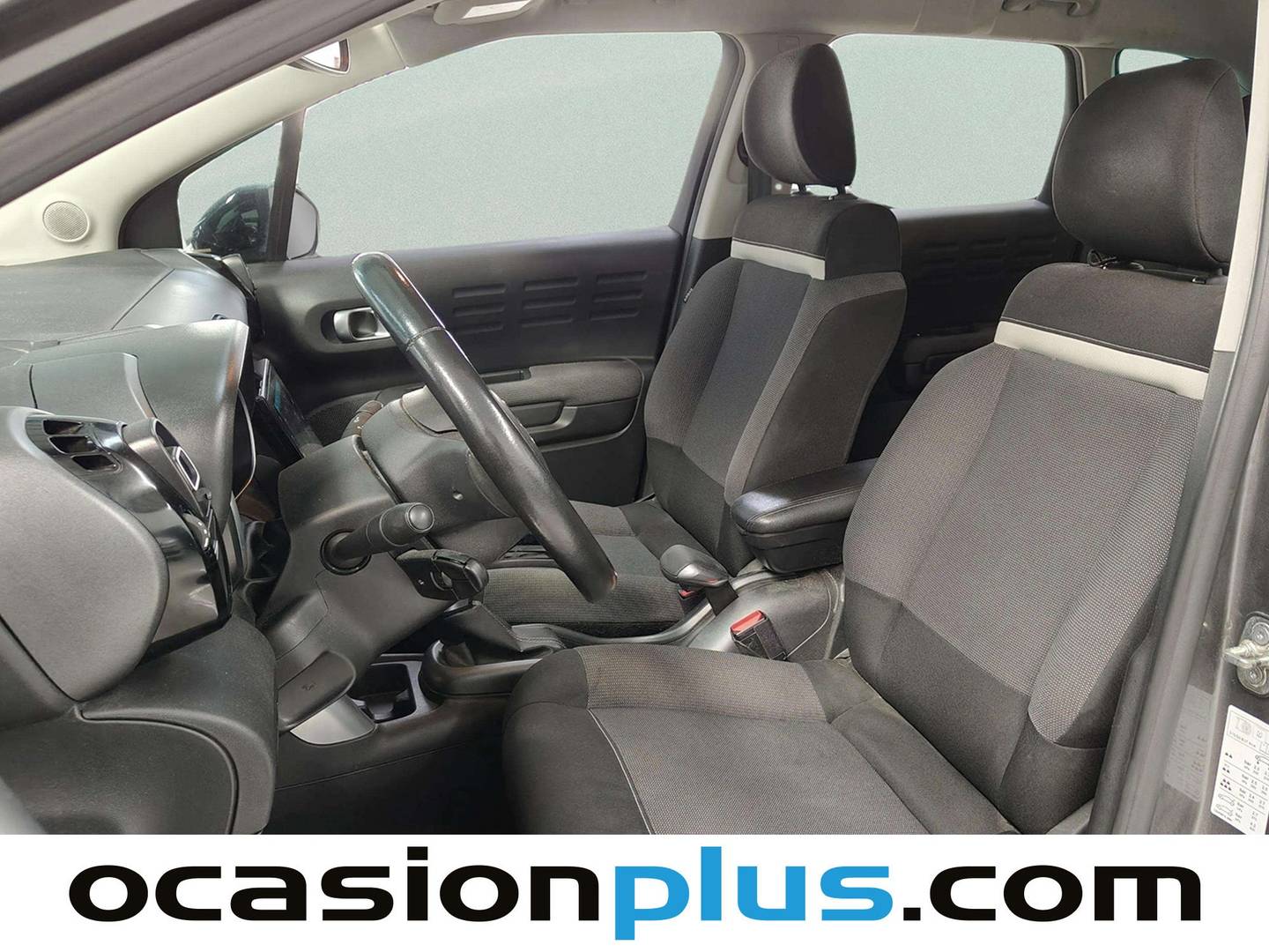 Foto asientos delanteros Citroën C3 Aircross Citroën C3 Aircross BlueHDi 100 Feel (99 CV)