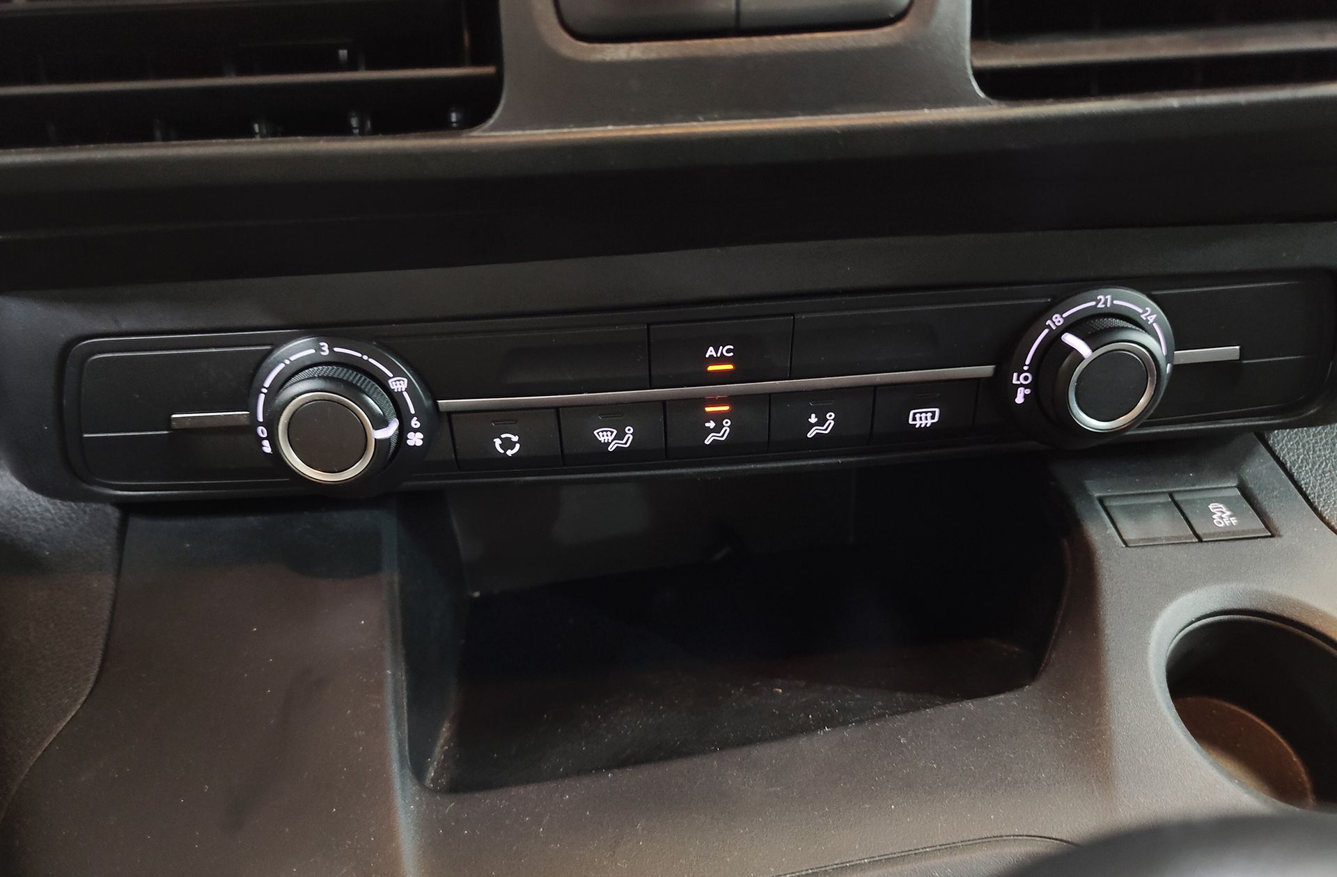 Citroën Berlingo Combi PureTech 110 Talla M Live - foto 23