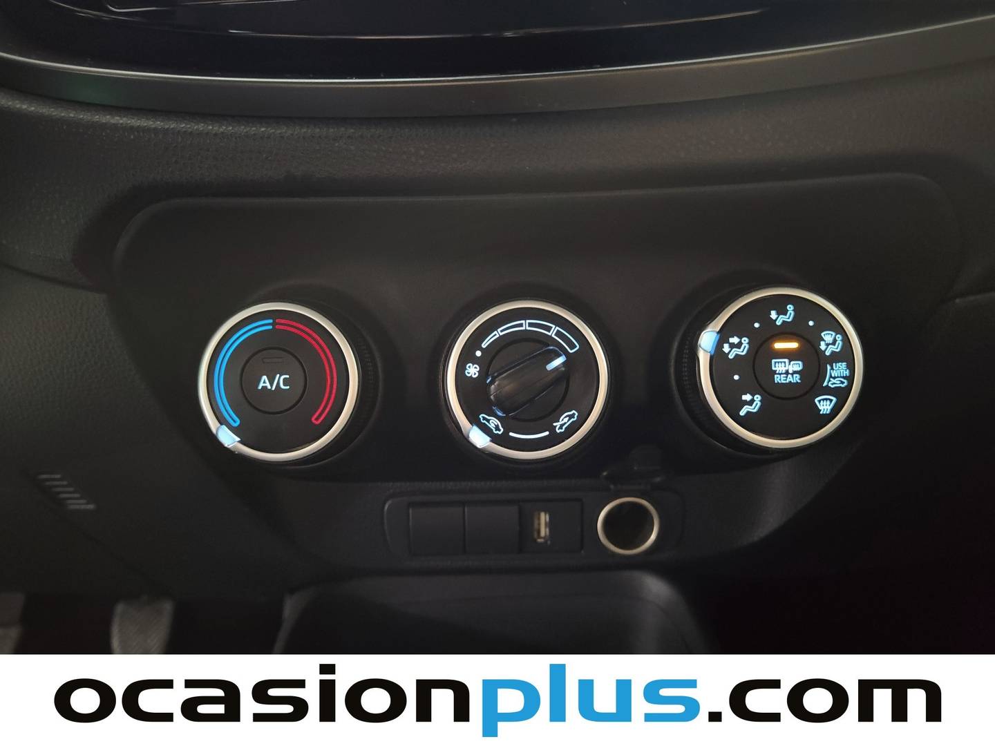 Foto Toyota Aygo X Cross Toyota Aygo X Cross 1.0 VVT-I Play (72 CV)