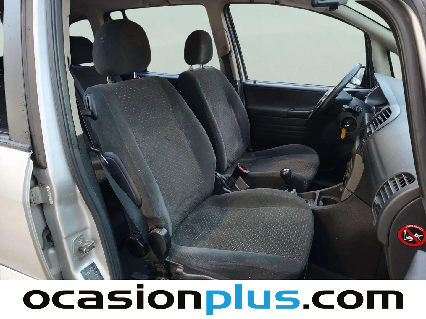 Foto Opel Zafira Opel Zafira 2.2 Dti 16v Elegance 7 Plazas (125 CV)