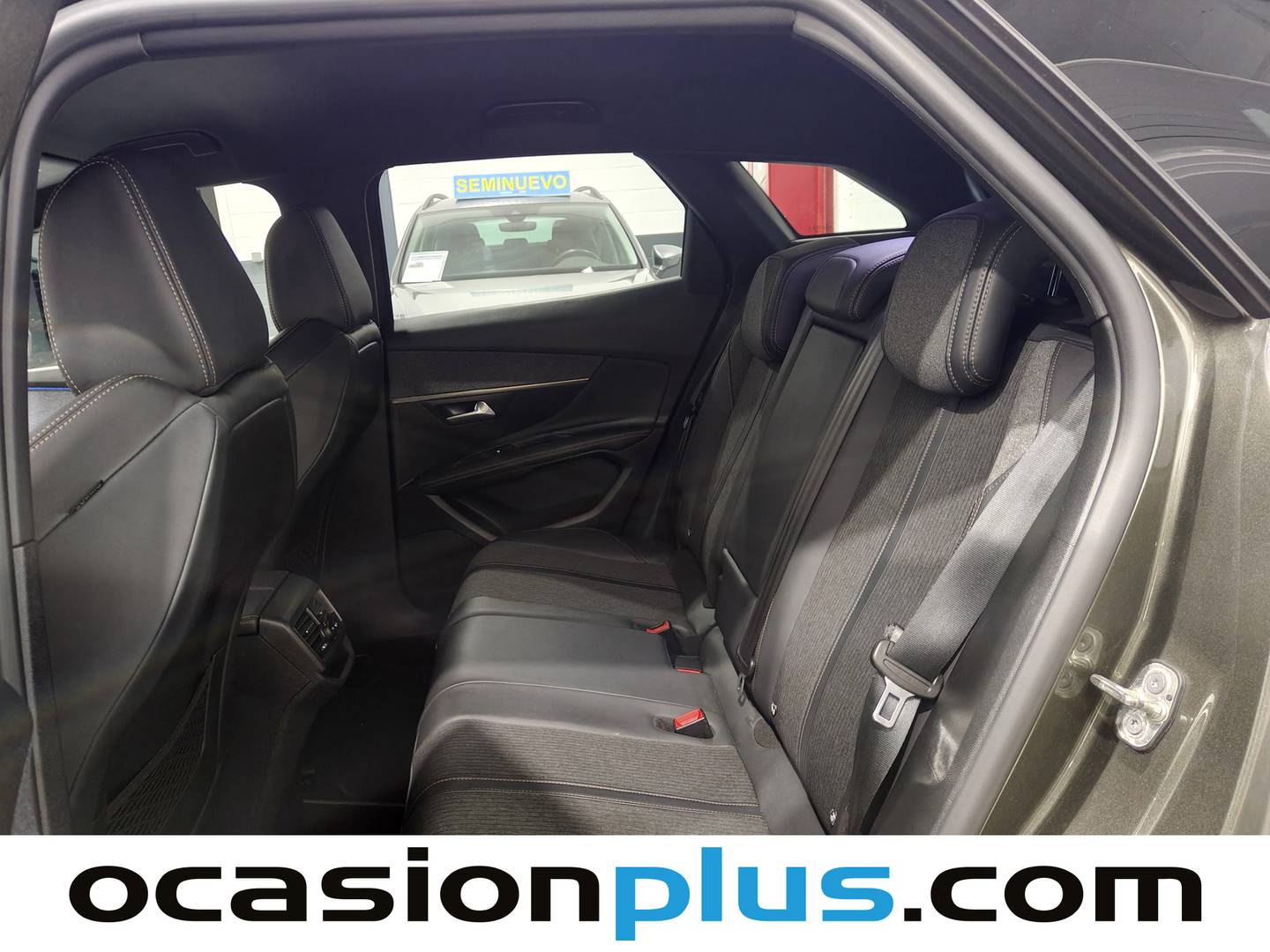 Foto asientos traseros Peugeot 3008 Peugeot 3008 BlueHDI 130 S&S GT Line (130 CV)
