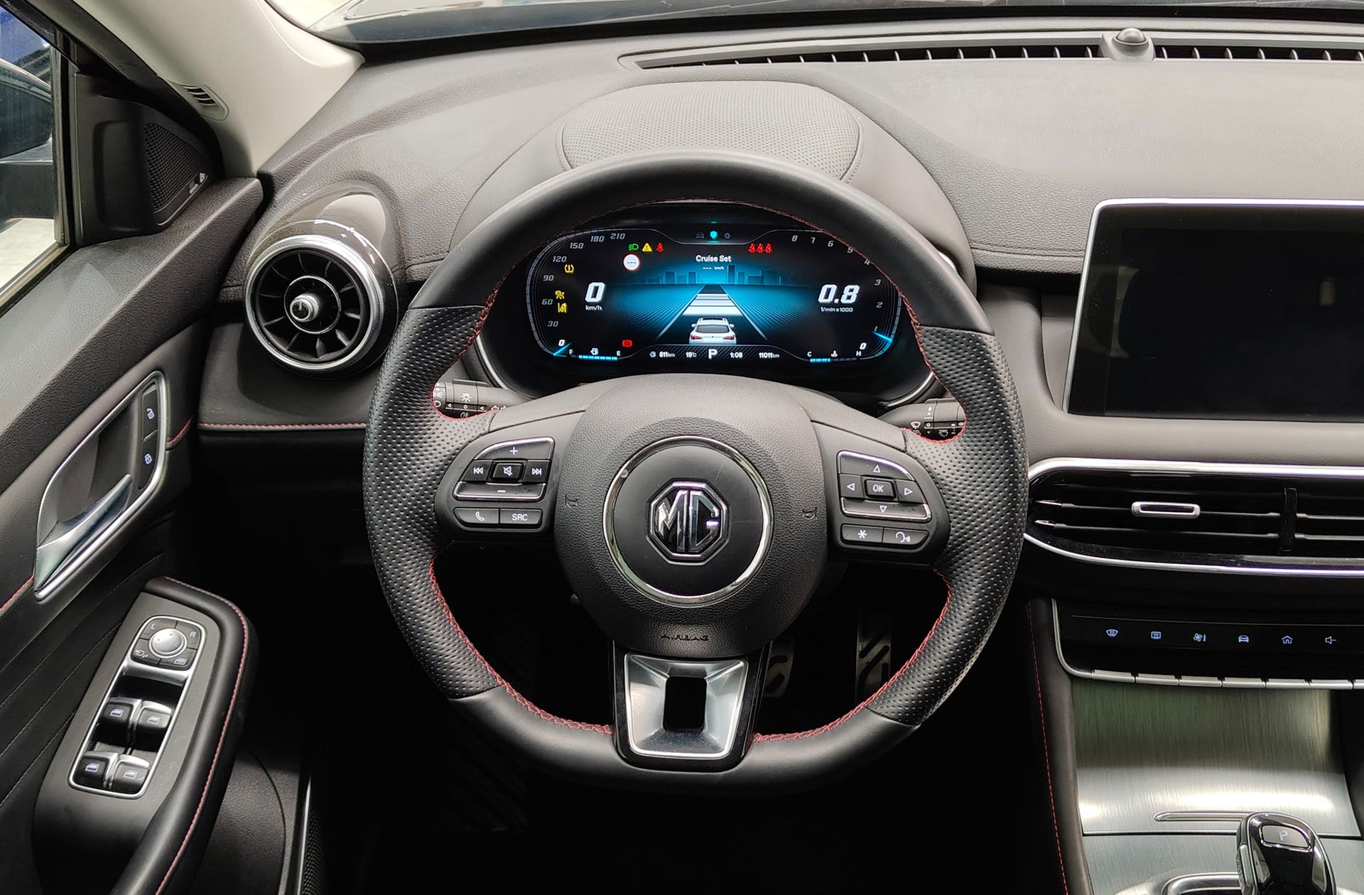 MG HS 1.5 Turbo GDI Luxury DCT - foto 27