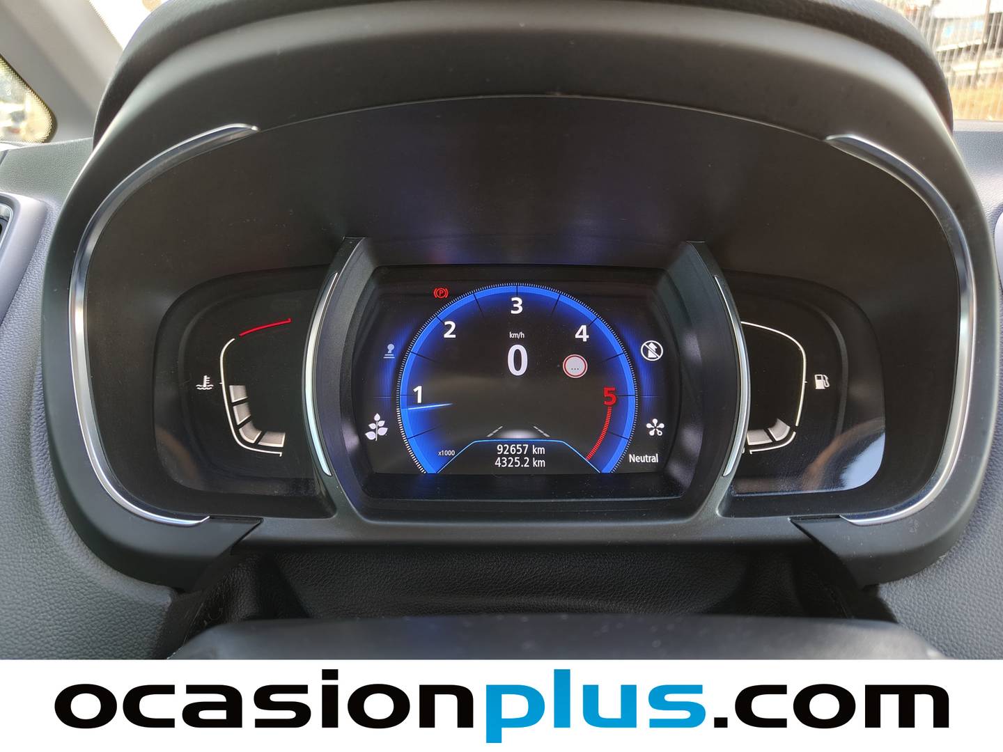 Foto Renault Scénic Renault Scenic Zen Blue dCi (150 CV)