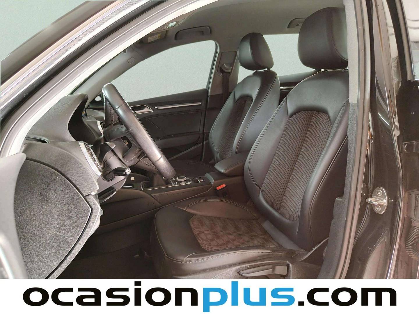 Foto asientos delanteros Audi A3 Audi A3 Sportback design edition 1.6 TDI (110 CV)