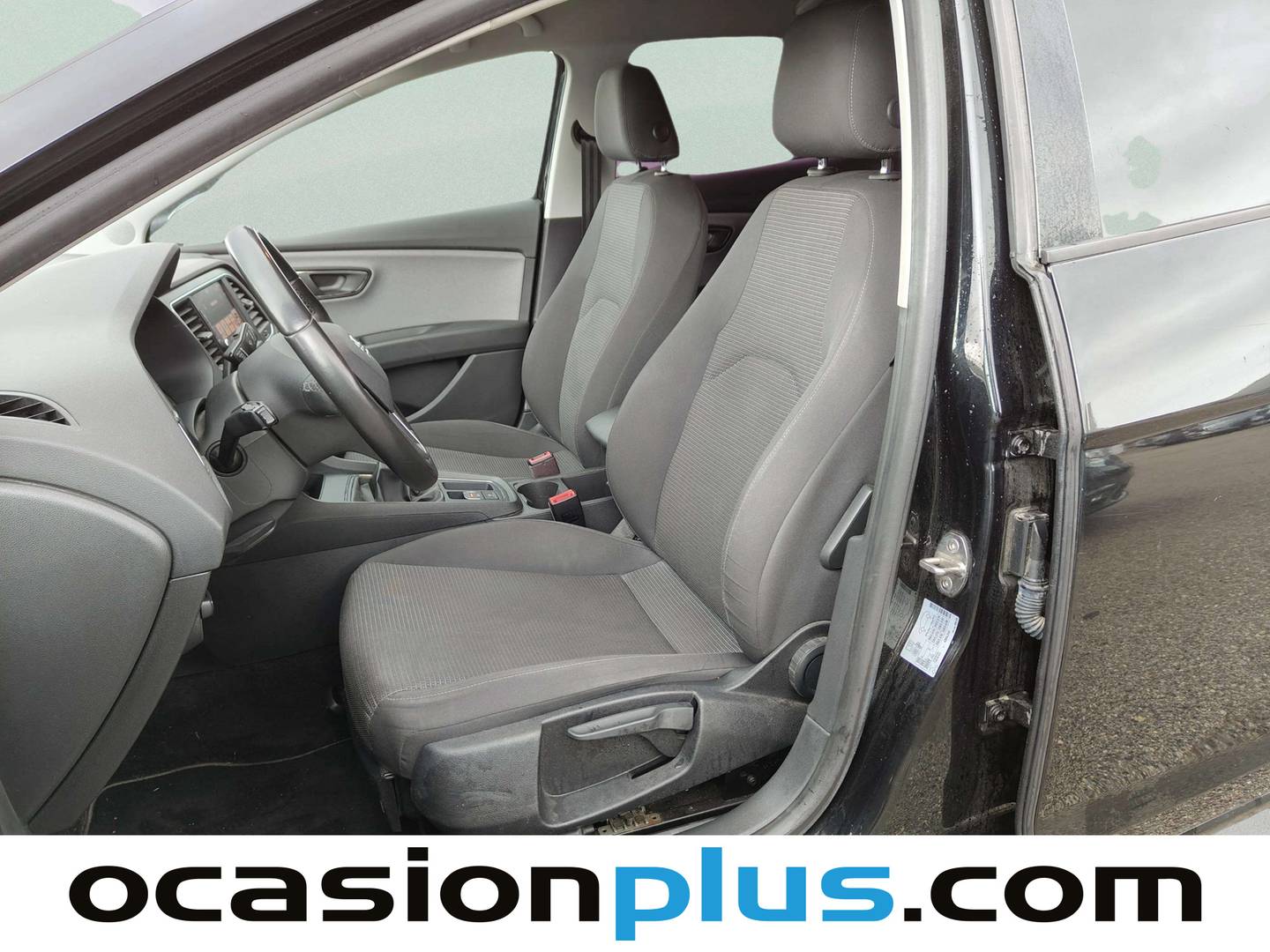 Foto asientos delanteros Seat León Seat León ST 1.2 TSI S&S Style (110 CV)