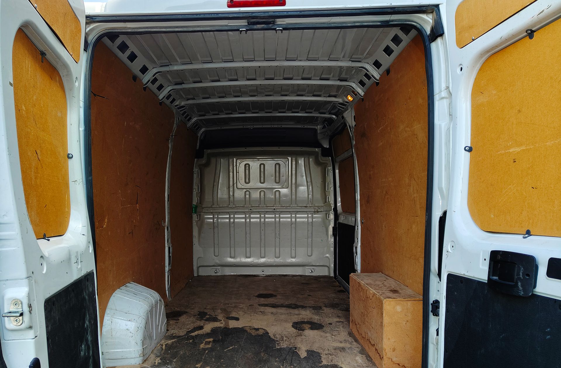 Opel Movano Furgon 2.2 BlueHDi Base L3H2 3.5T - foto 11