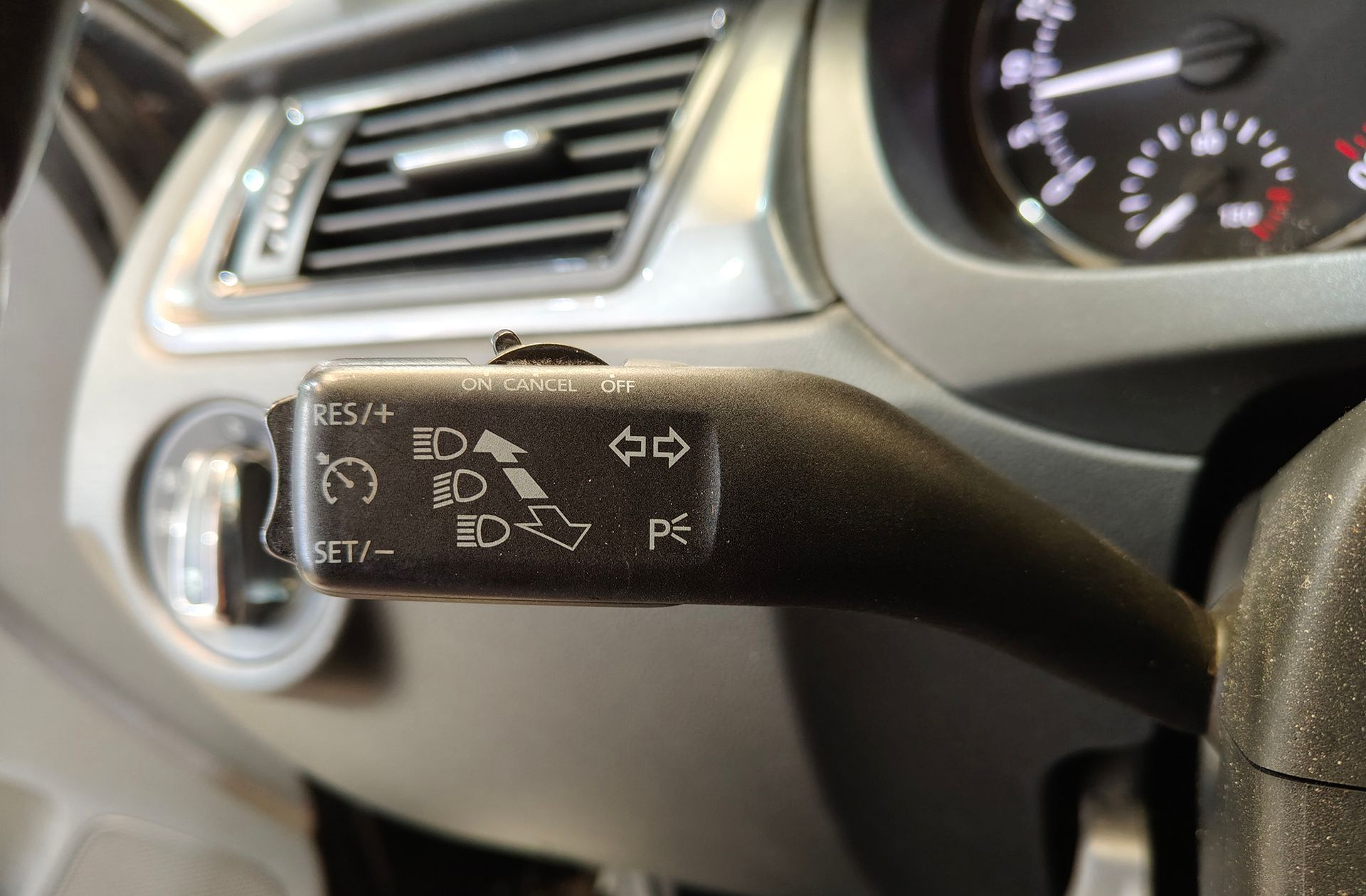 Škoda Spaceback 1.6 TDI CR Ambition - foto 23