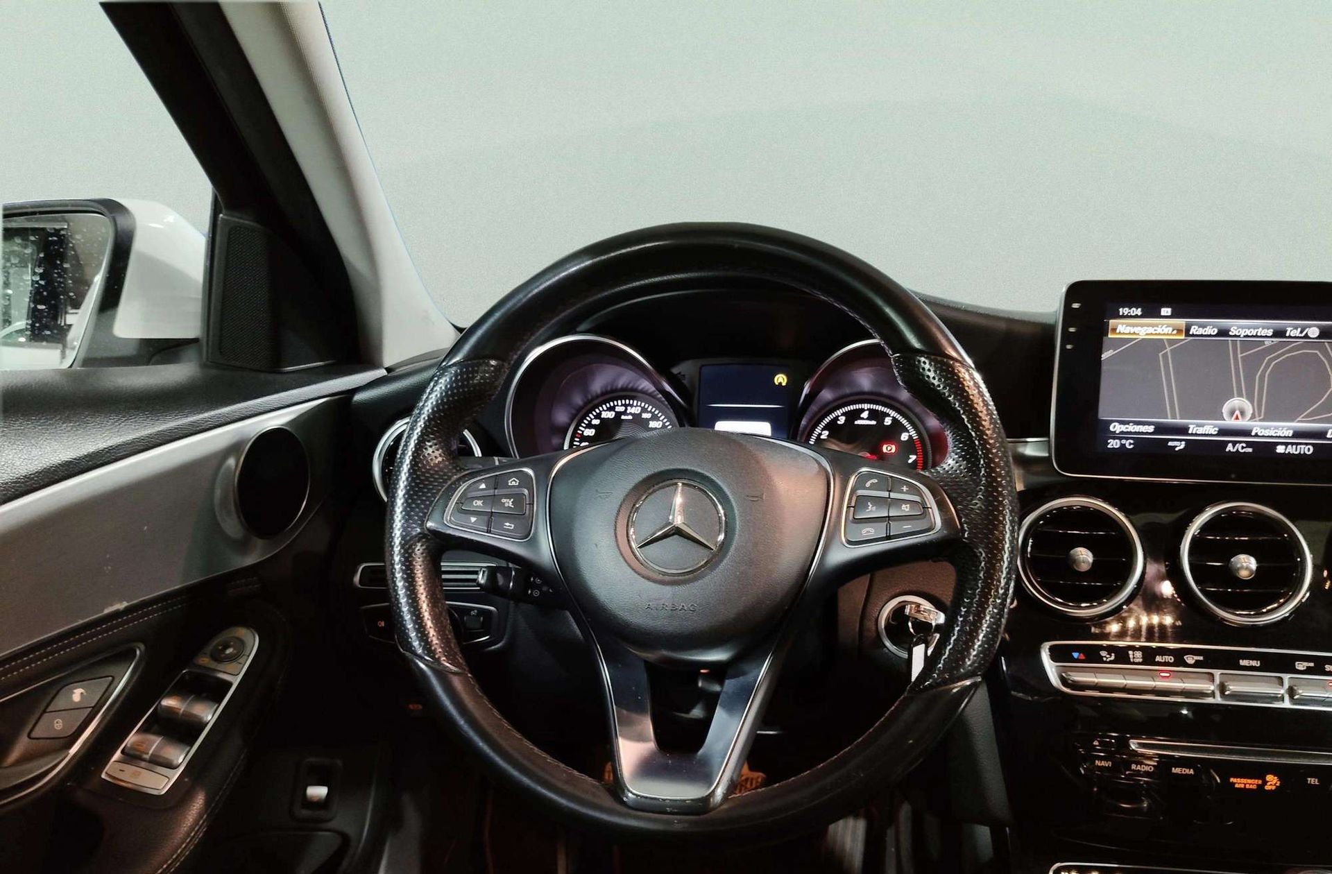 Mercedes-Benz Clase C 200 - foto 25