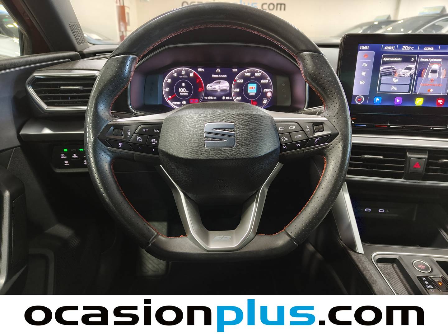 Foto Seat León SEAT León 1.5 eTSI S&S FR Go L DSG (150 CV)