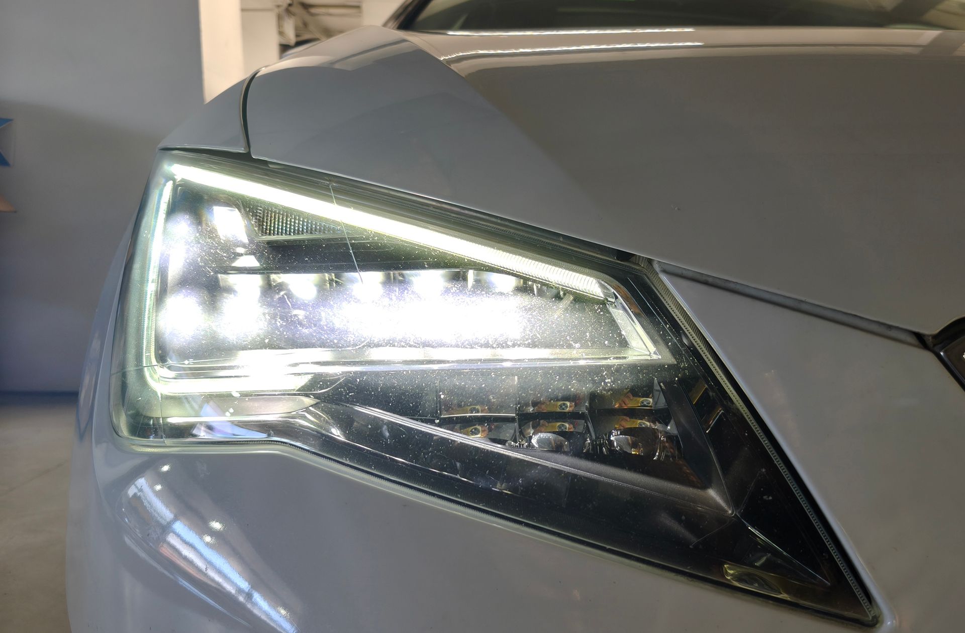 SEAT León ST ST 2.0 TDI FR DSG - foto 14
