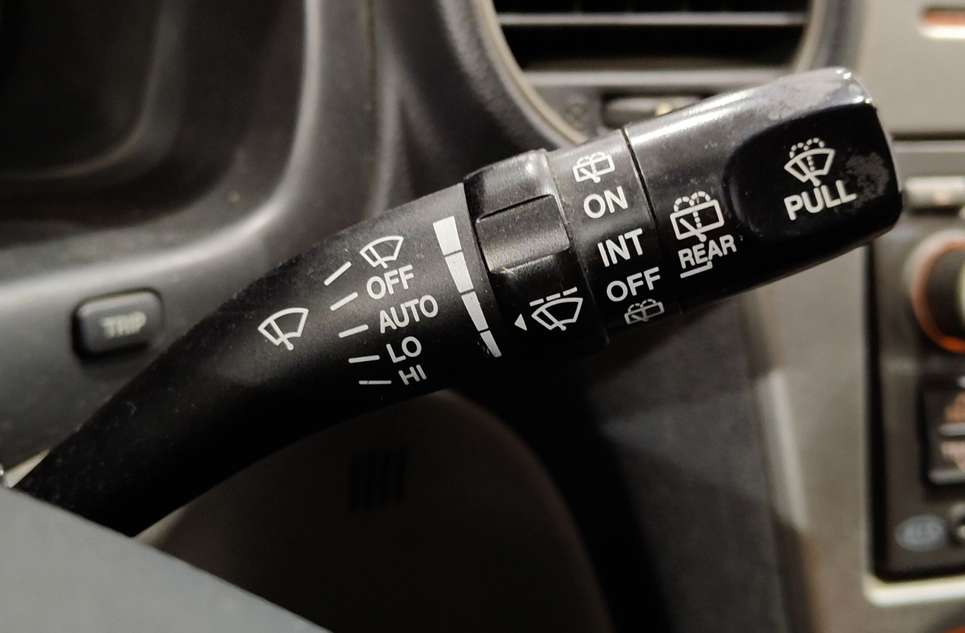 Kia Carens 2.0 CRDi Emotion - foto 27